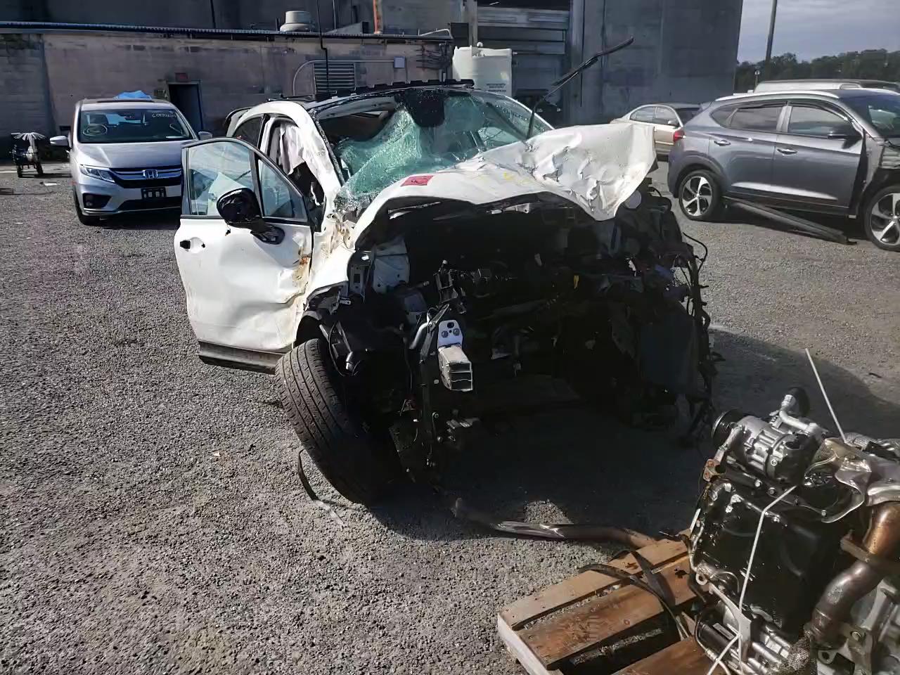 2018 FIAT 500X TREKK ZFBCFYCB6JP707087