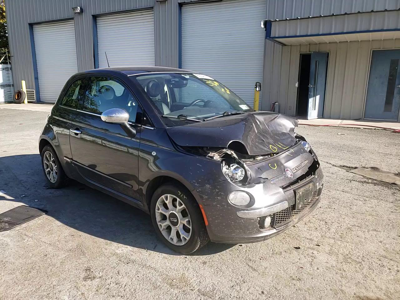 2017 FIAT 500 LOUNGE 3C3CFFCR4HT557828