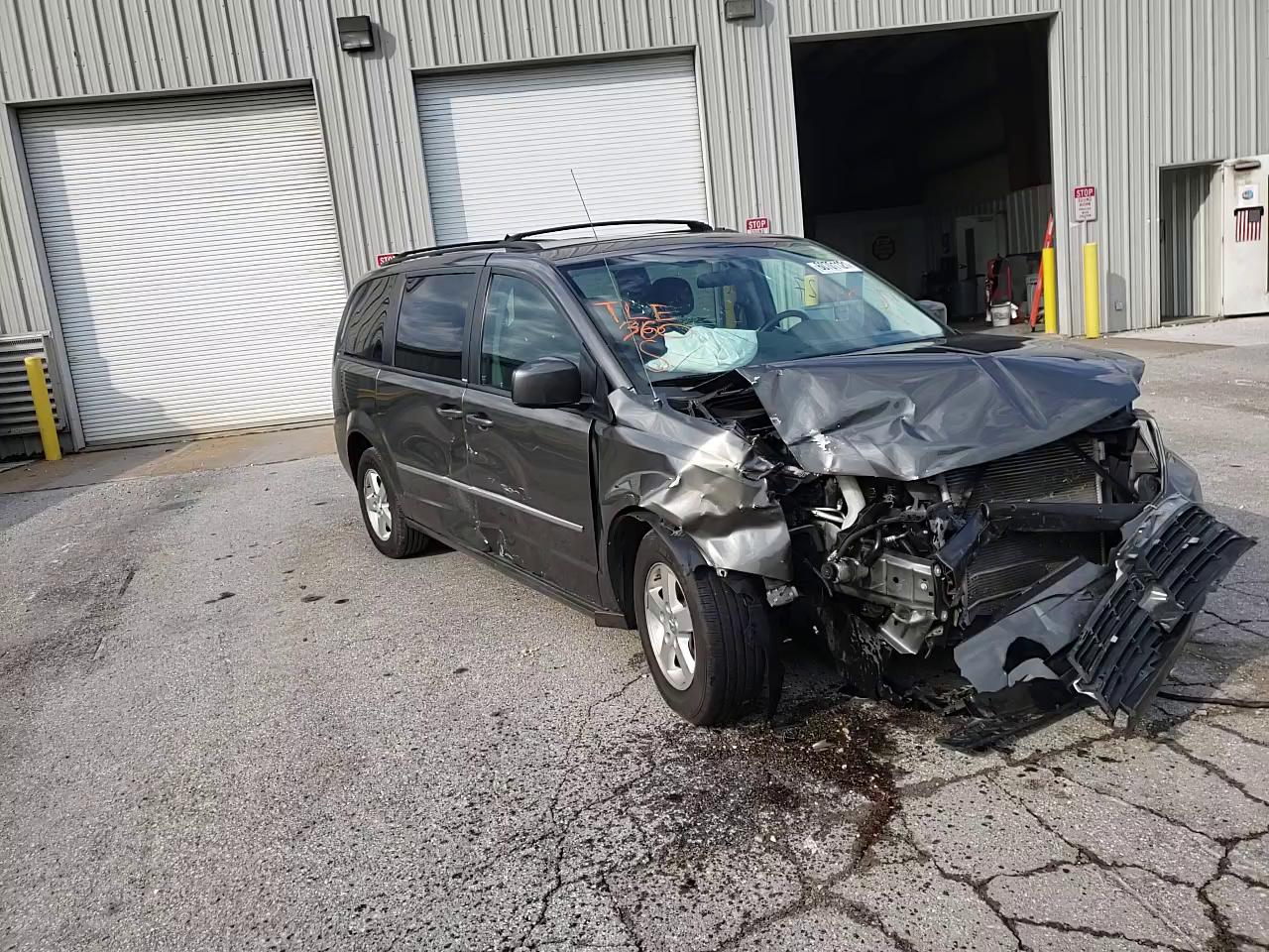 2010 DODGE GR CARAVAN 2D4RN5D13AR369194