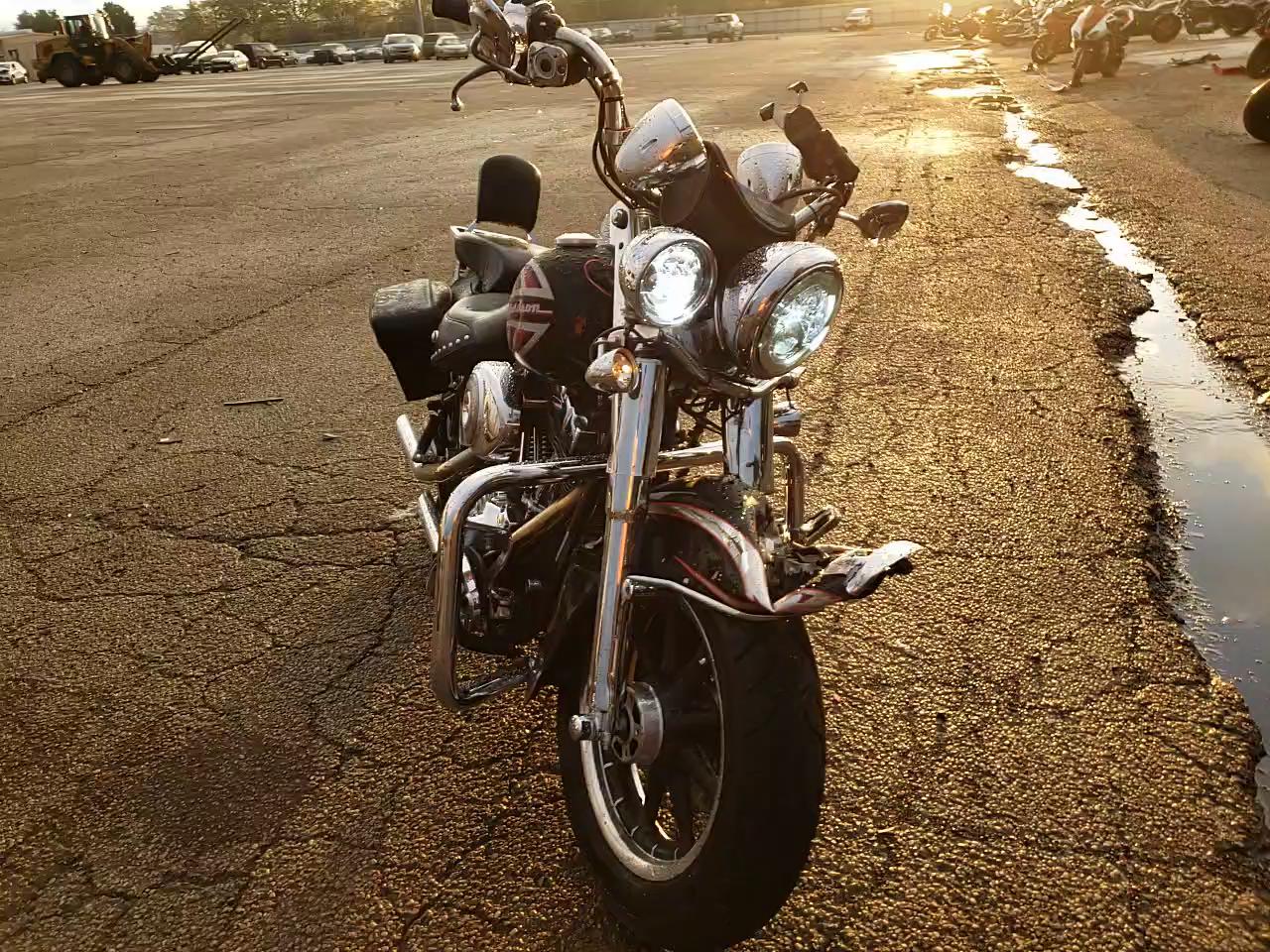 2006 HARLEY-DAVIDSON FLSTCI 1HD1BWB1X6Y032700