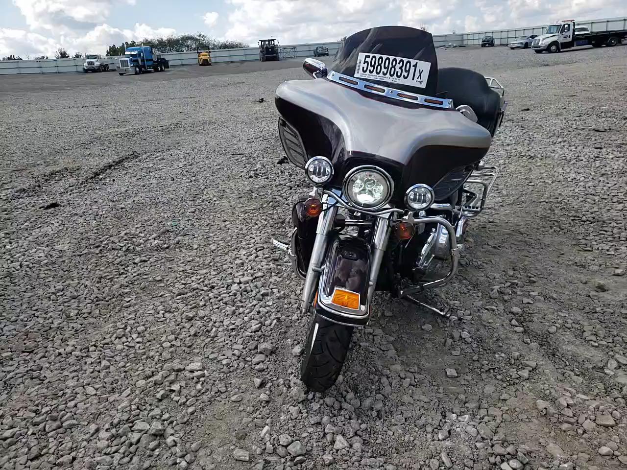 2007 HARLEY-DAVIDSON FLHTCUI 1HD1FC41X7Y704157