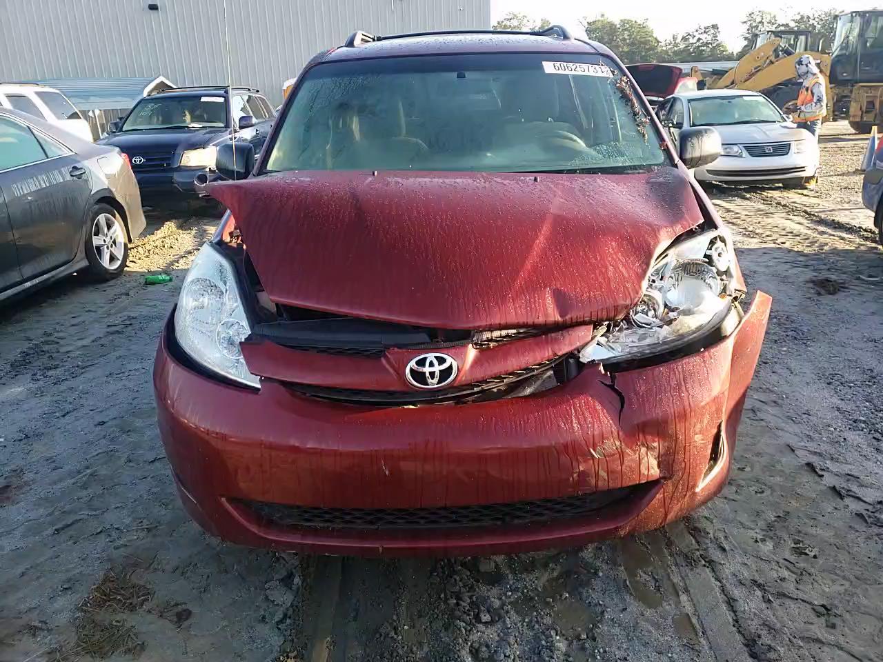 2010 TOYOTA SIENNA CE 5TDKK4CC4AS310540