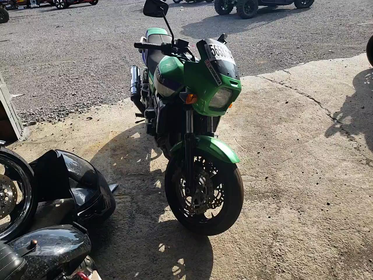 2000 KAWASAKI ZR1100 C JKAZRBC11YA034462