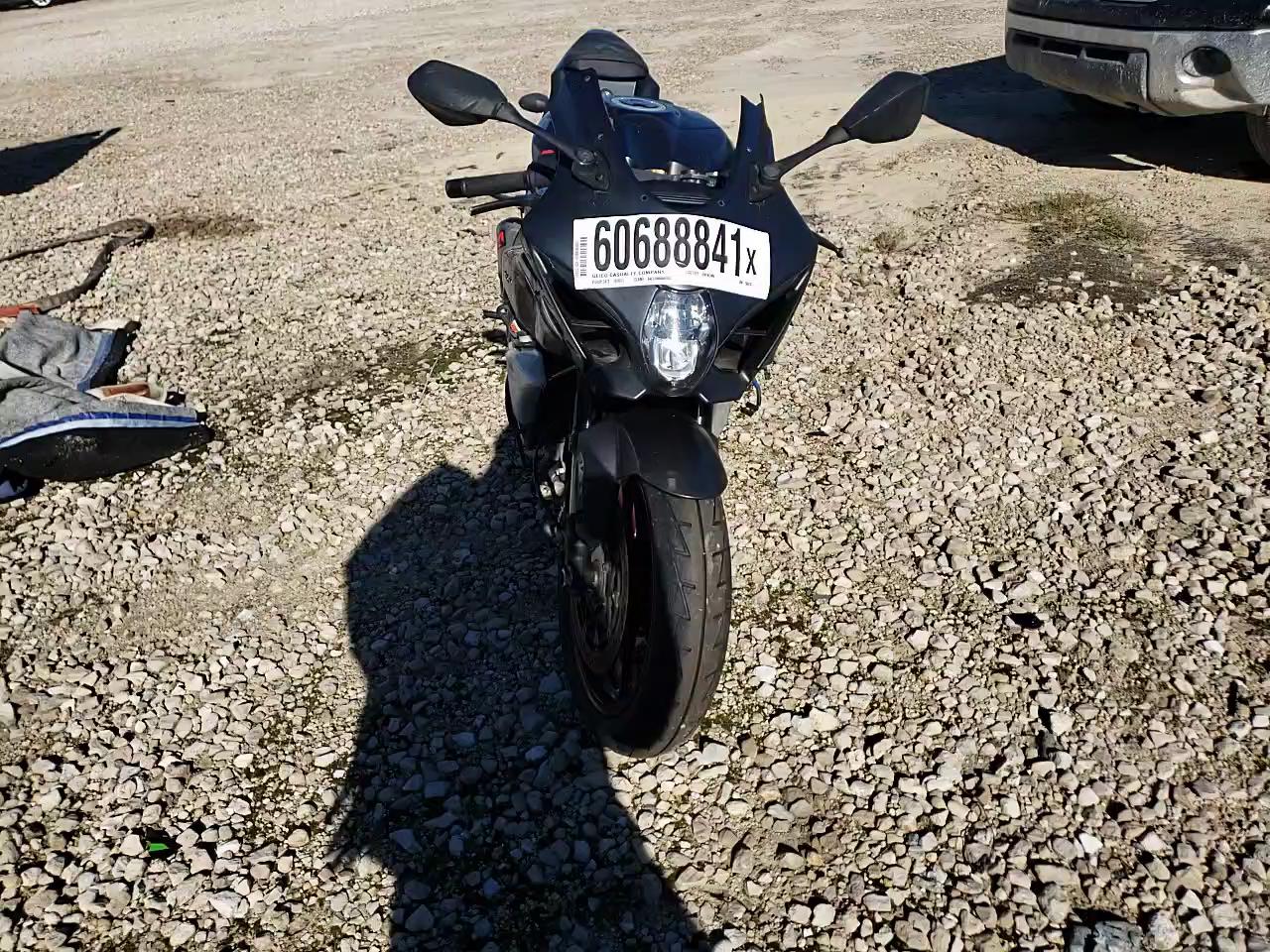 2017 SUZUKI GSX-R1000 JS1DM11B0H2100282