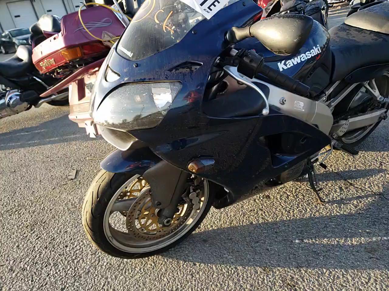 2005 KAWASAKI ZX600 J1 JKAZX4J185A056085