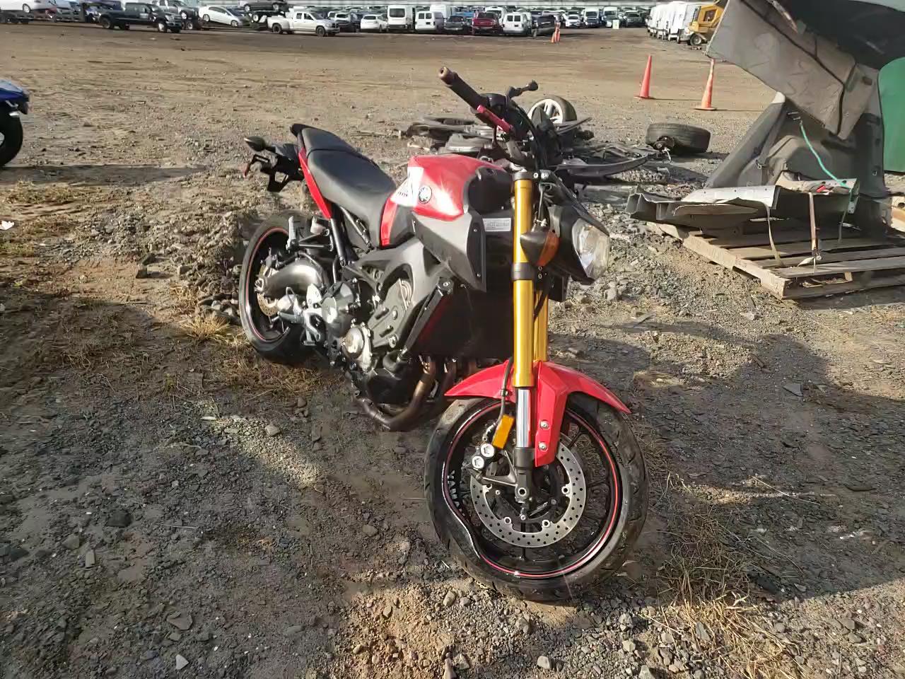 2014 YAMAHA FZ09 JYARN33E0EA001793