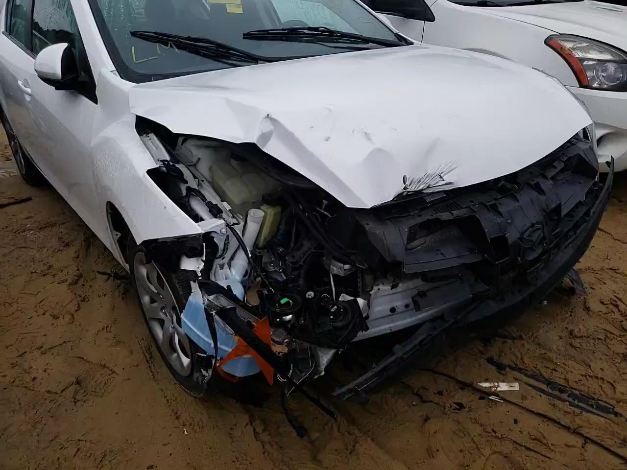 2012 MAZDA 3 I - JM1BL1UF1C1612078