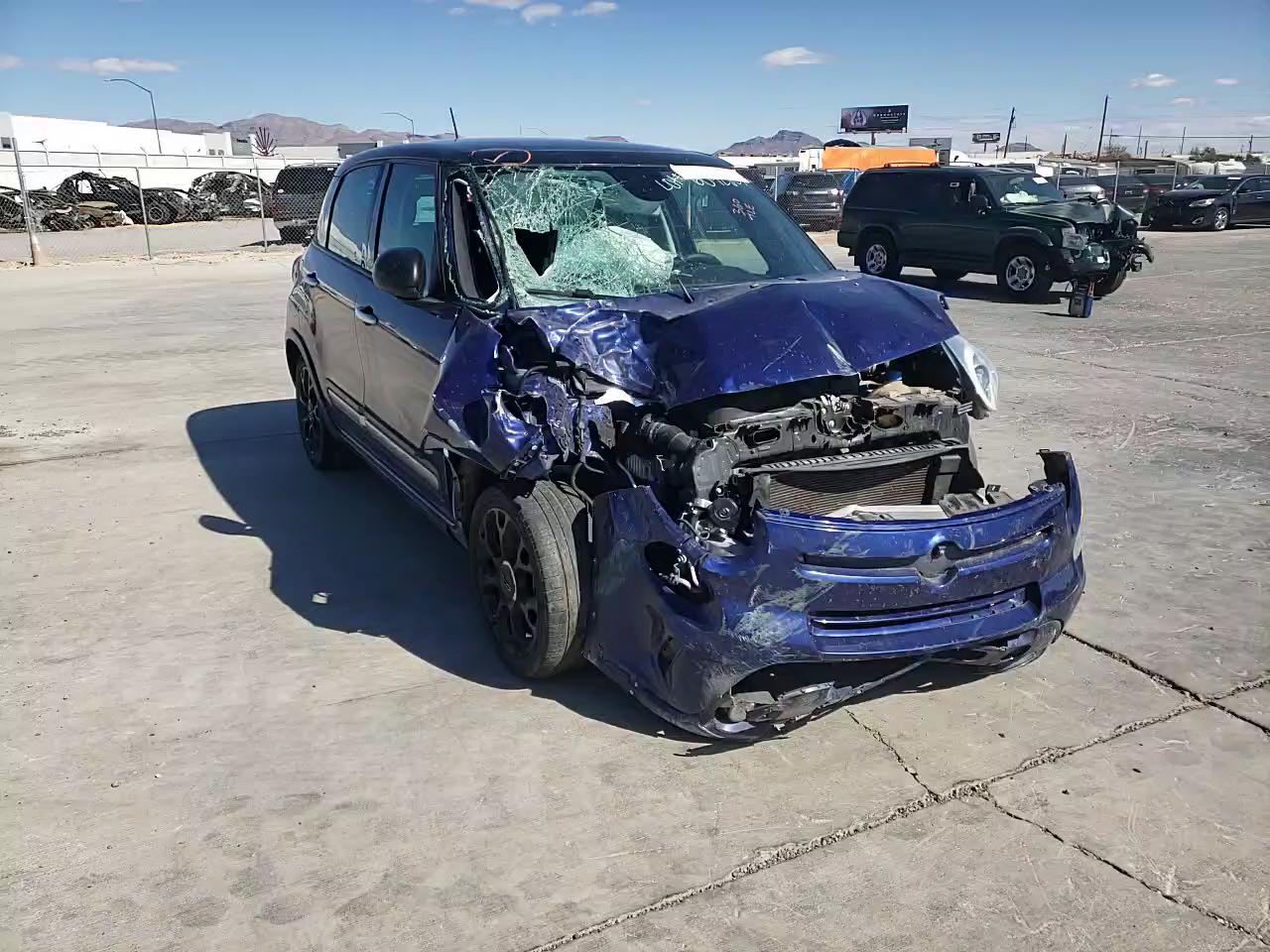 2016 FIAT 500L TREKK ZFBCFADH3GZ037781