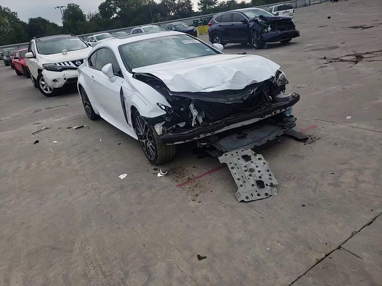 2016 LEXUS RC 200T JTHHA5BC1G5001092