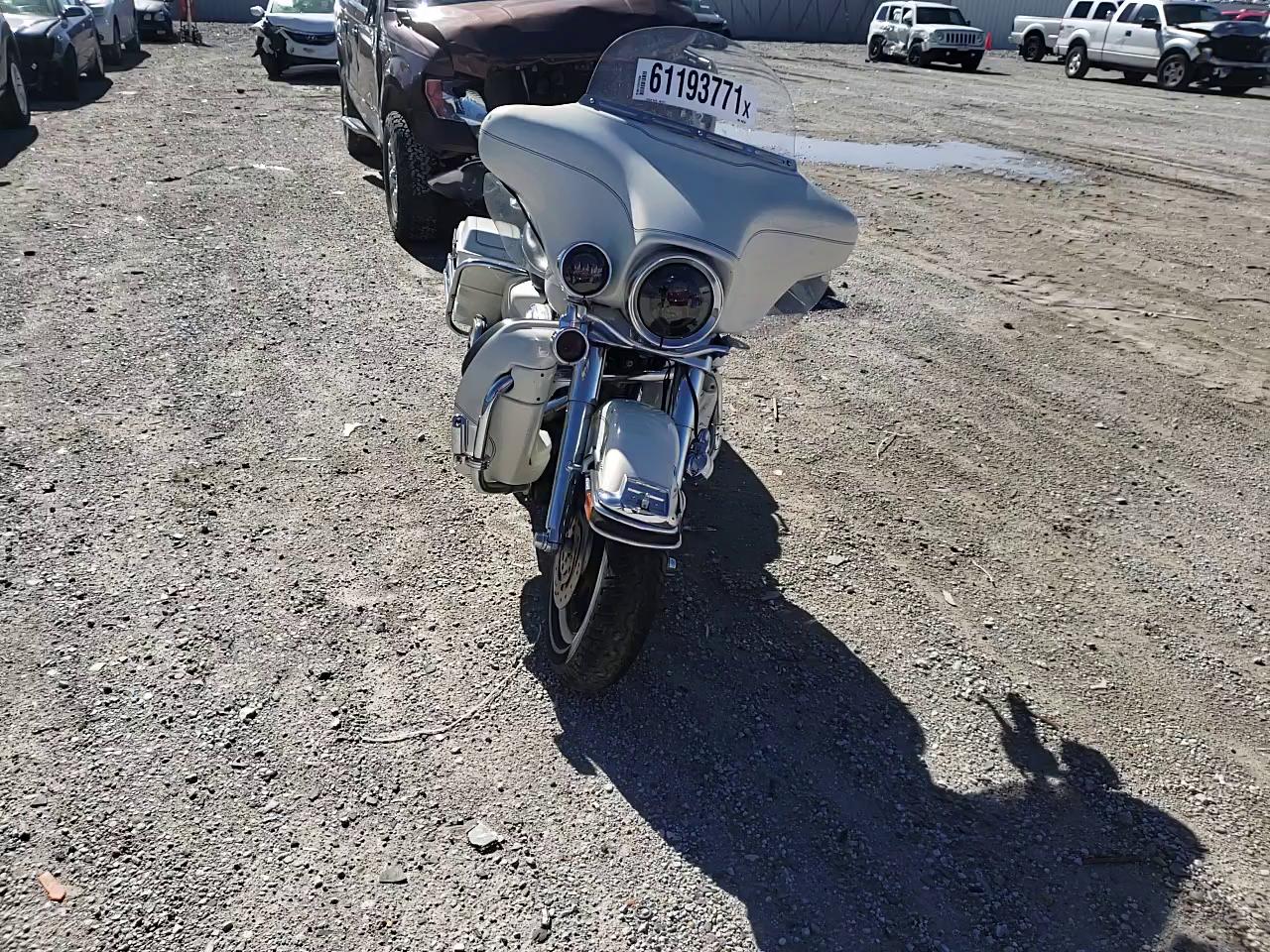2003 HARLEY-DAVIDSON FLHTCUI 1HD1FCW103Y632358
