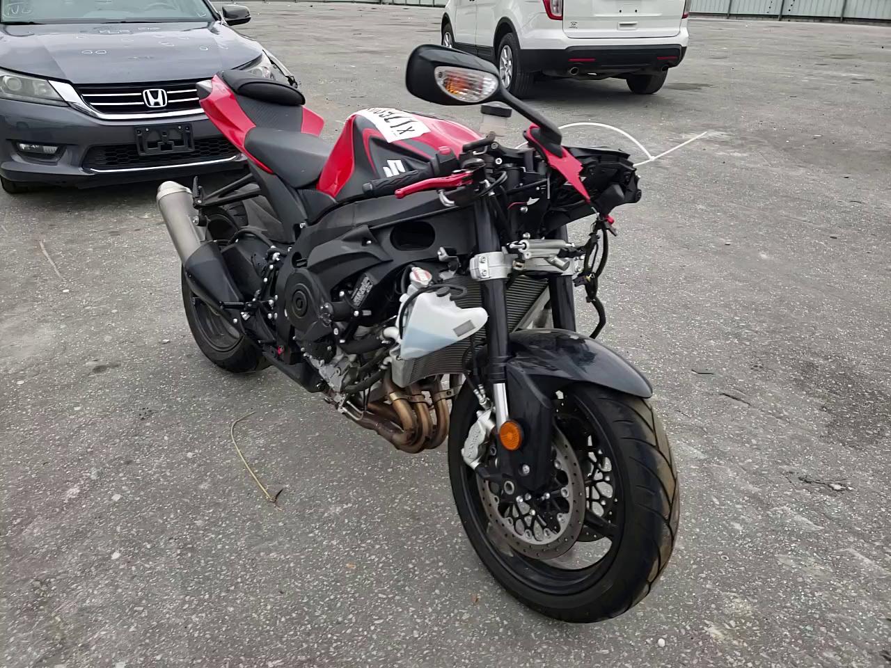 2016 SUZUKI GSX-R600 JS1GN7FA8G2100980