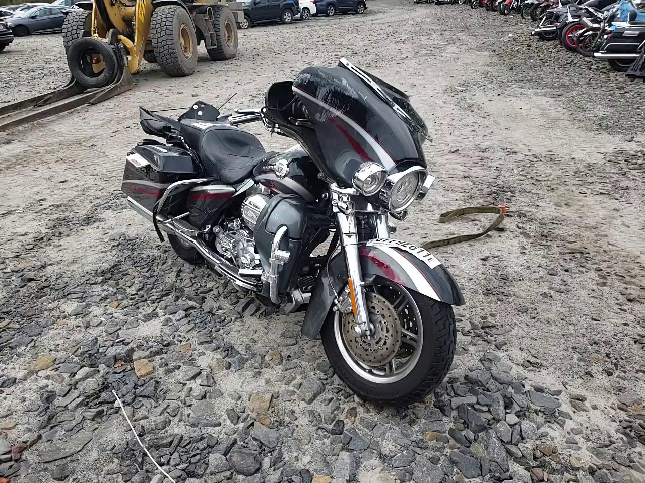 2006 HARLEY-DAVIDSON FLHTCUSE 1HD1PRE166Y952628