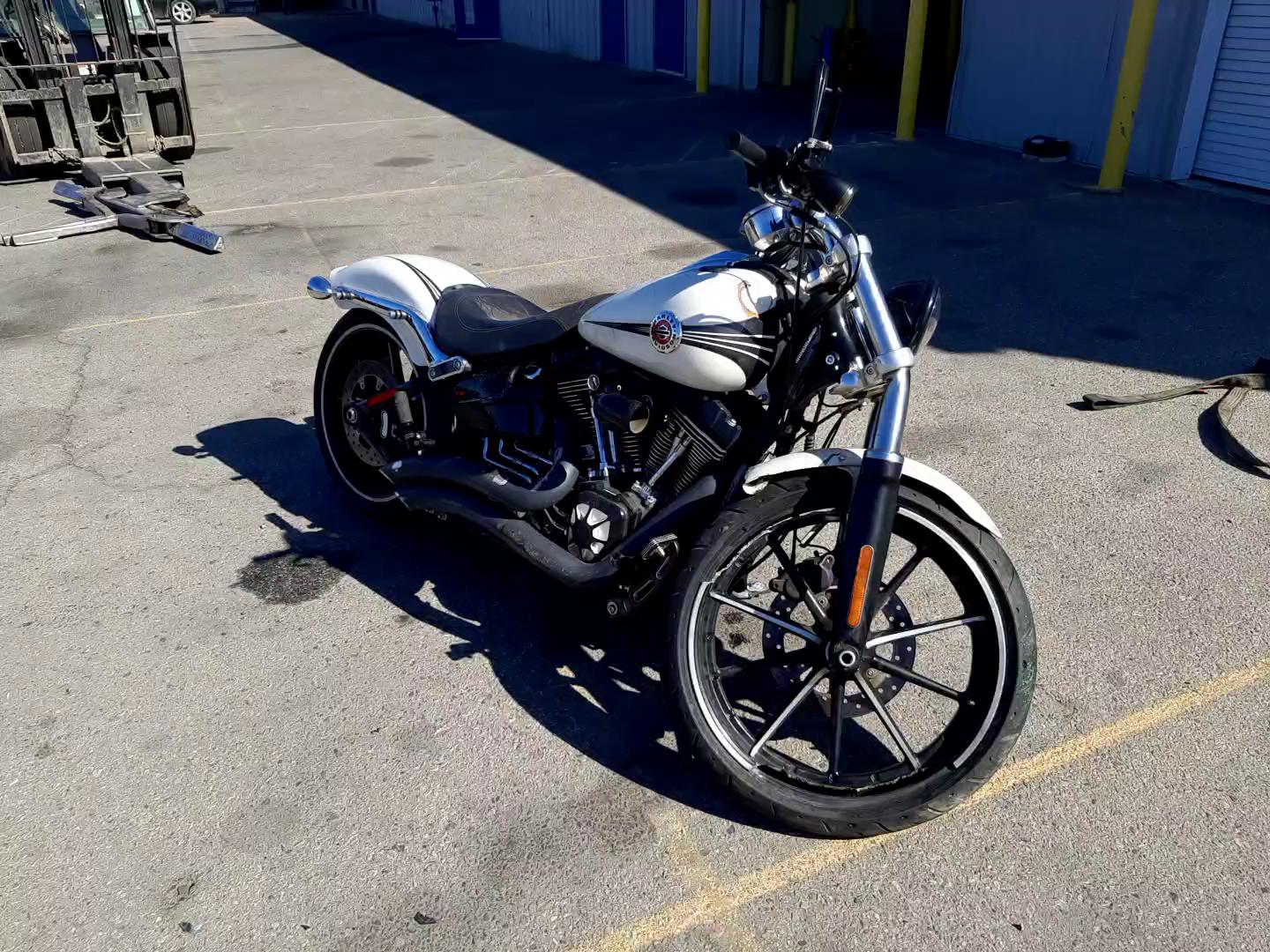 2014 HARLEY-DAVIDSON FXSB BREAK 1HD1BFV12EB042215