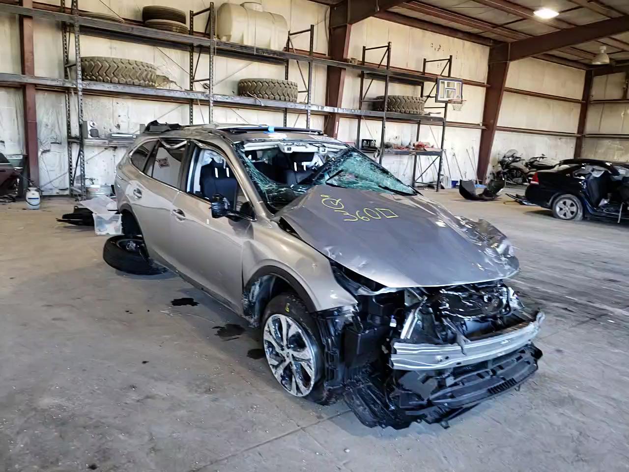 2020 SUBARU OUTBACK LI 4S4BTANC3L3246760