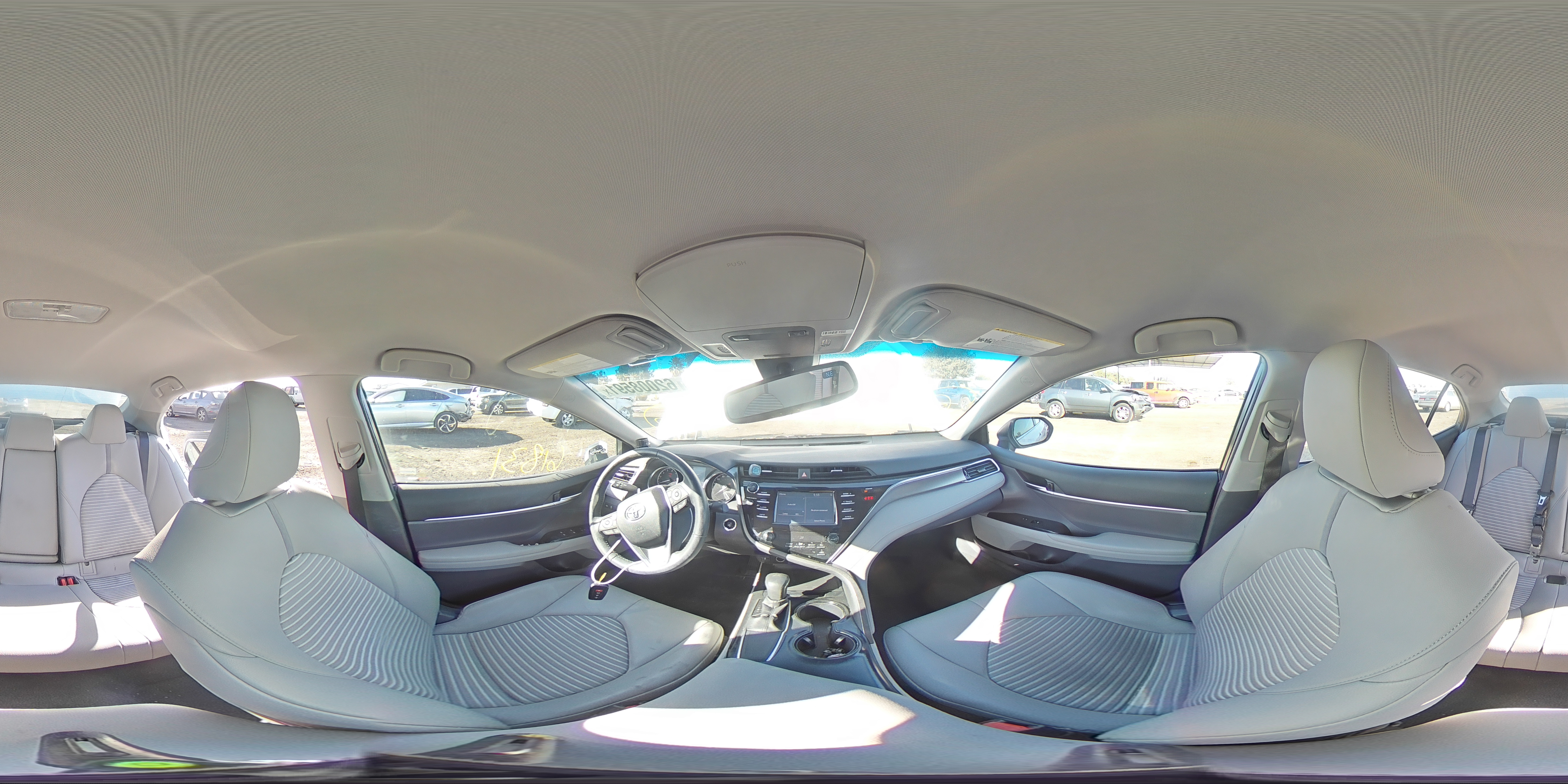 2018 TOYOTA CAMRY L/LE 4T1B11HK0JU556588