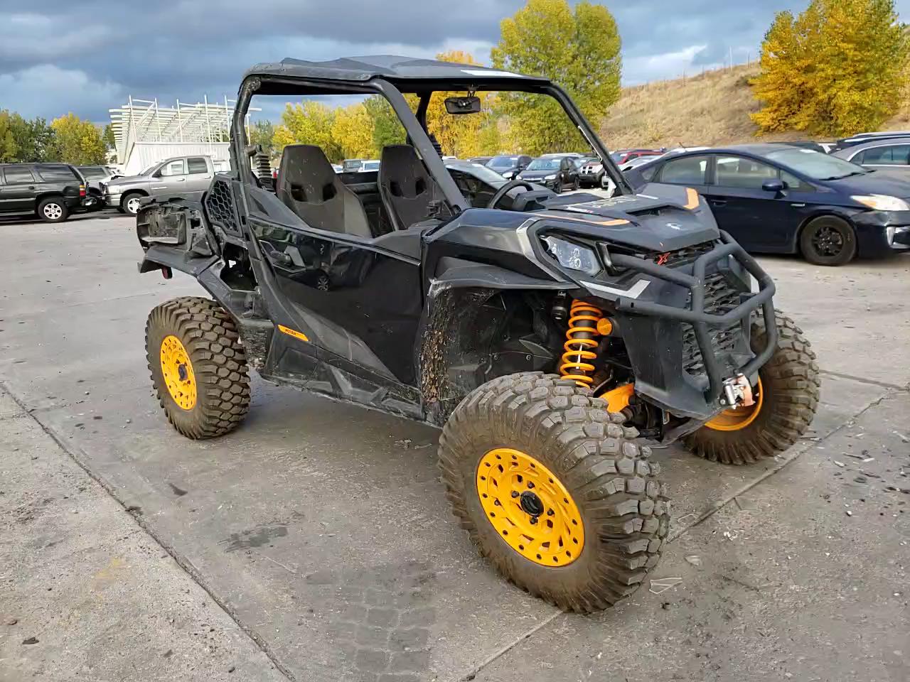 2021 CAN-AM COMMANDER 3JB1UAX43MK000129