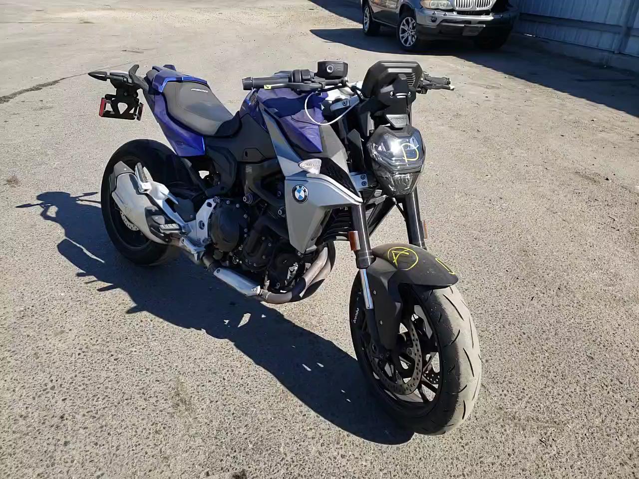 2020 BMW F 900 R WB10K1305LZ691051