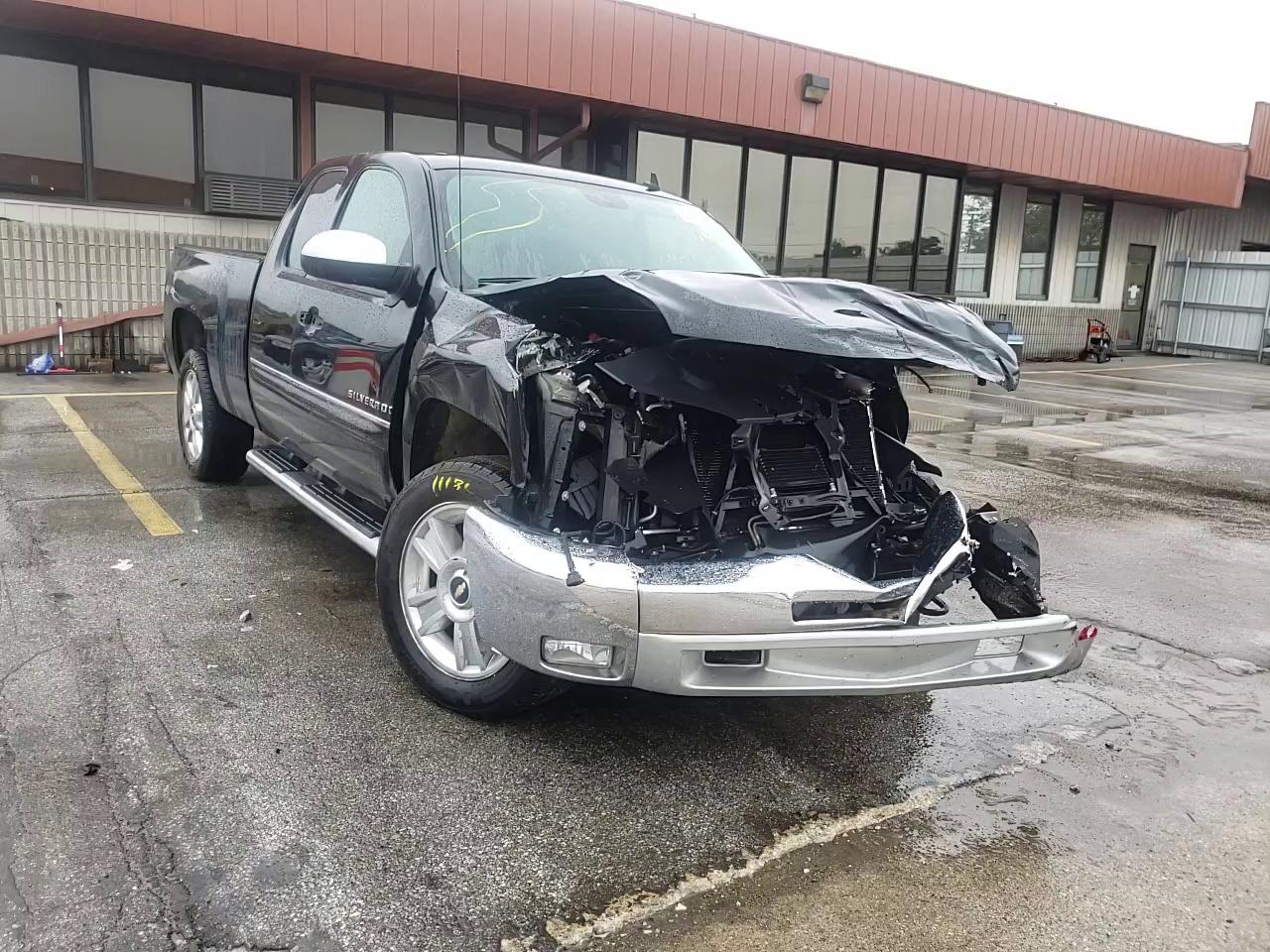 2013 CHEVROLET SILVRDO LT 1GCRKSE77DZ359995