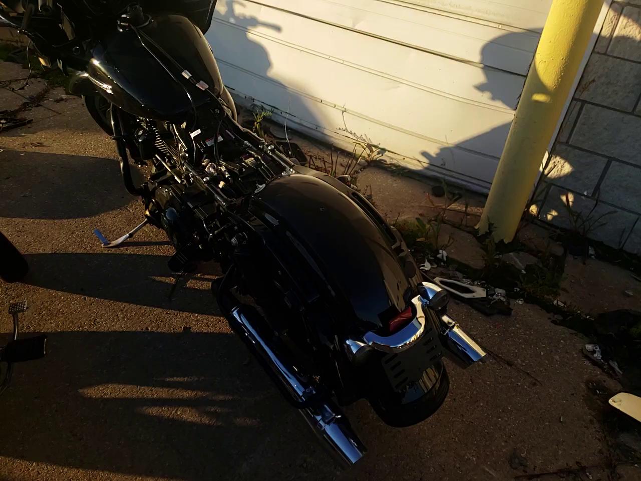 2019 HARLEY-DAVIDSON FLTRXS 1HD1KTP19KB678685