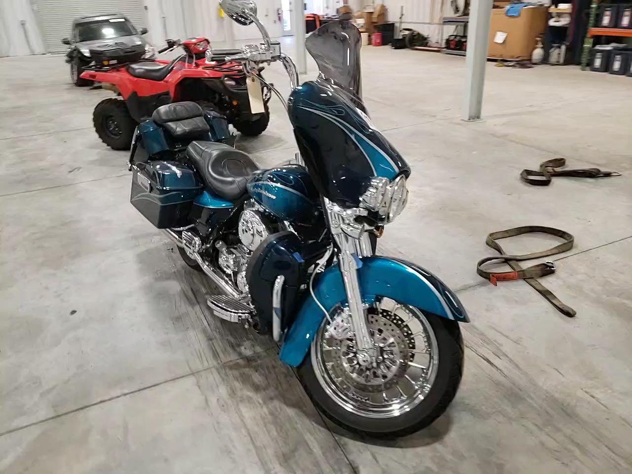 2005 HARLEY-DAVIDSON FLHTCSE2 1HD1PKE105Y951111