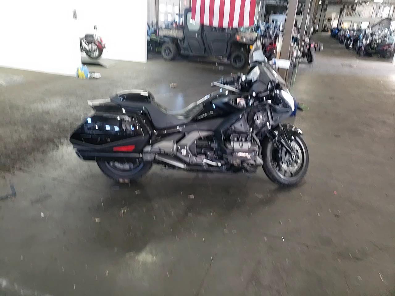 2019 HONDA GL1800 B JH2SC7943KK100302
