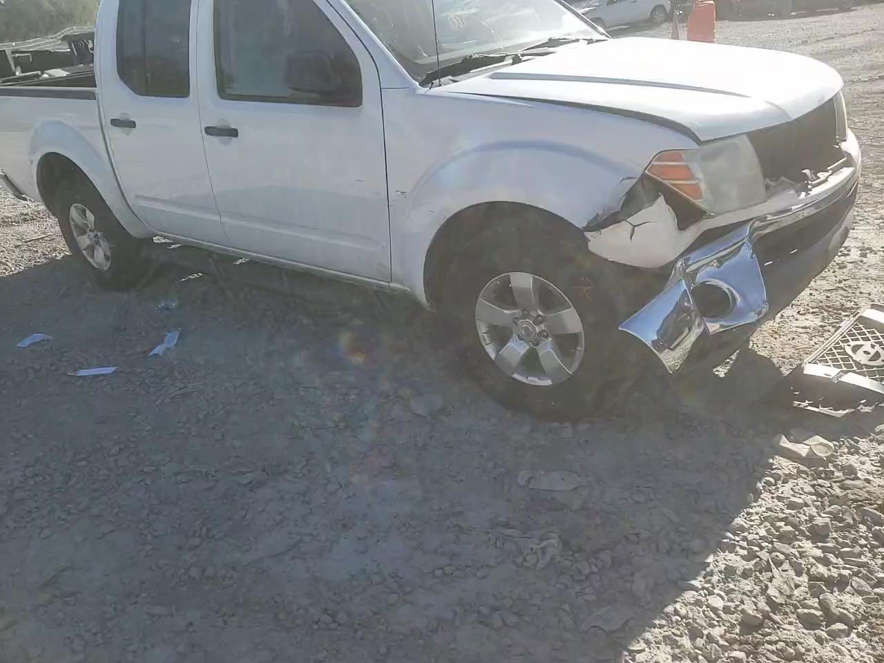 2010 NISSAN FRONTIER C 1N6AD0ERXAC440370
