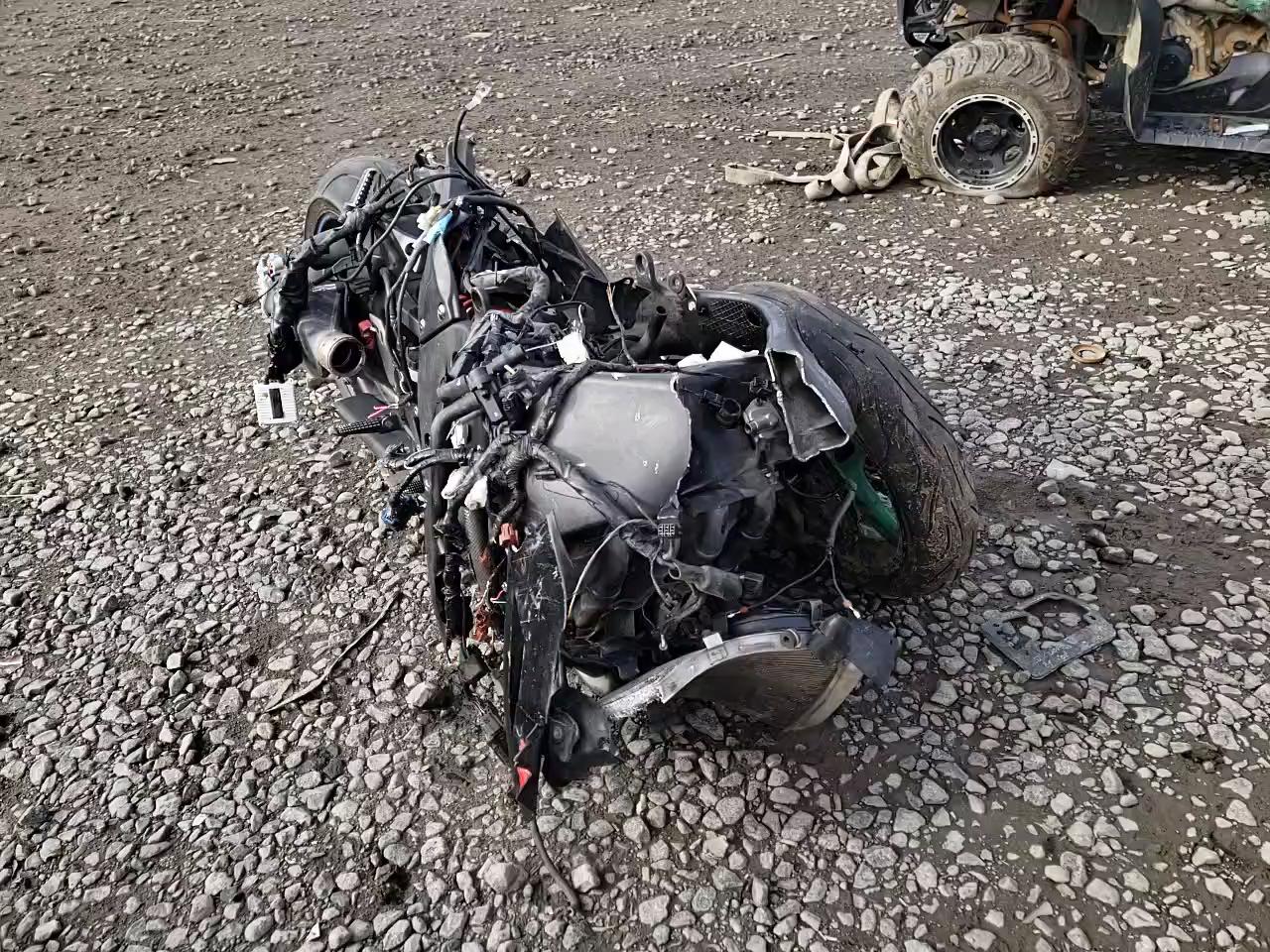 2011 KAWASAKI ZX1000 J JKAZXCJ14BA000778