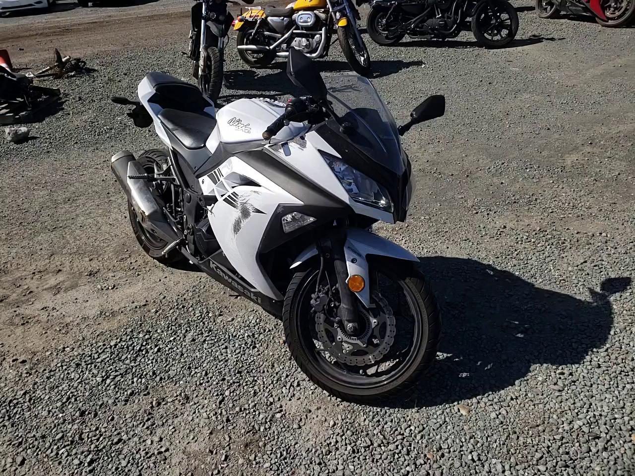 2017 KAWASAKI EX300 B JKAEX8B12HDA36442