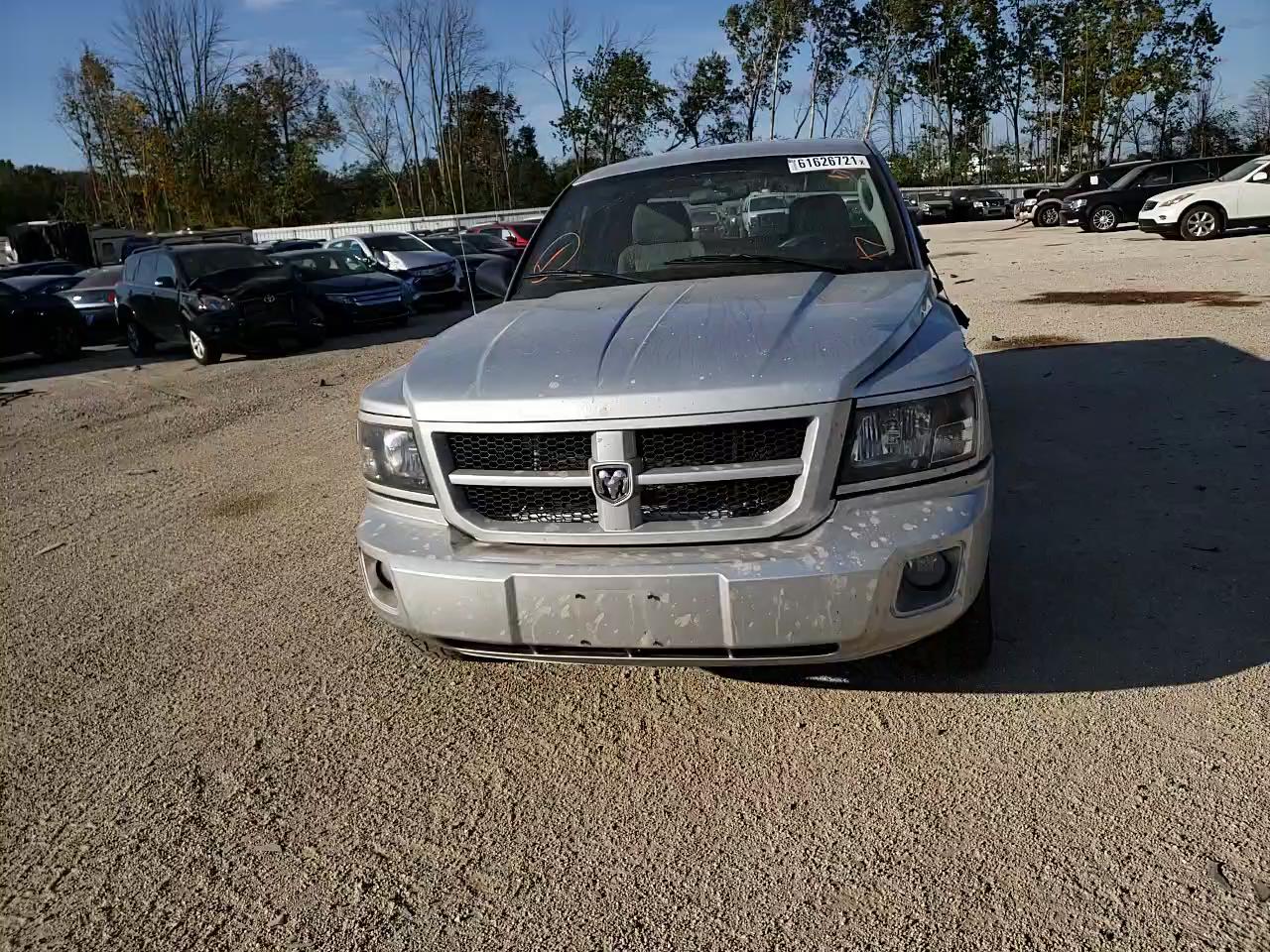 2010 DODGE DAKOTA SXT 1D7RW3BP8AS108301