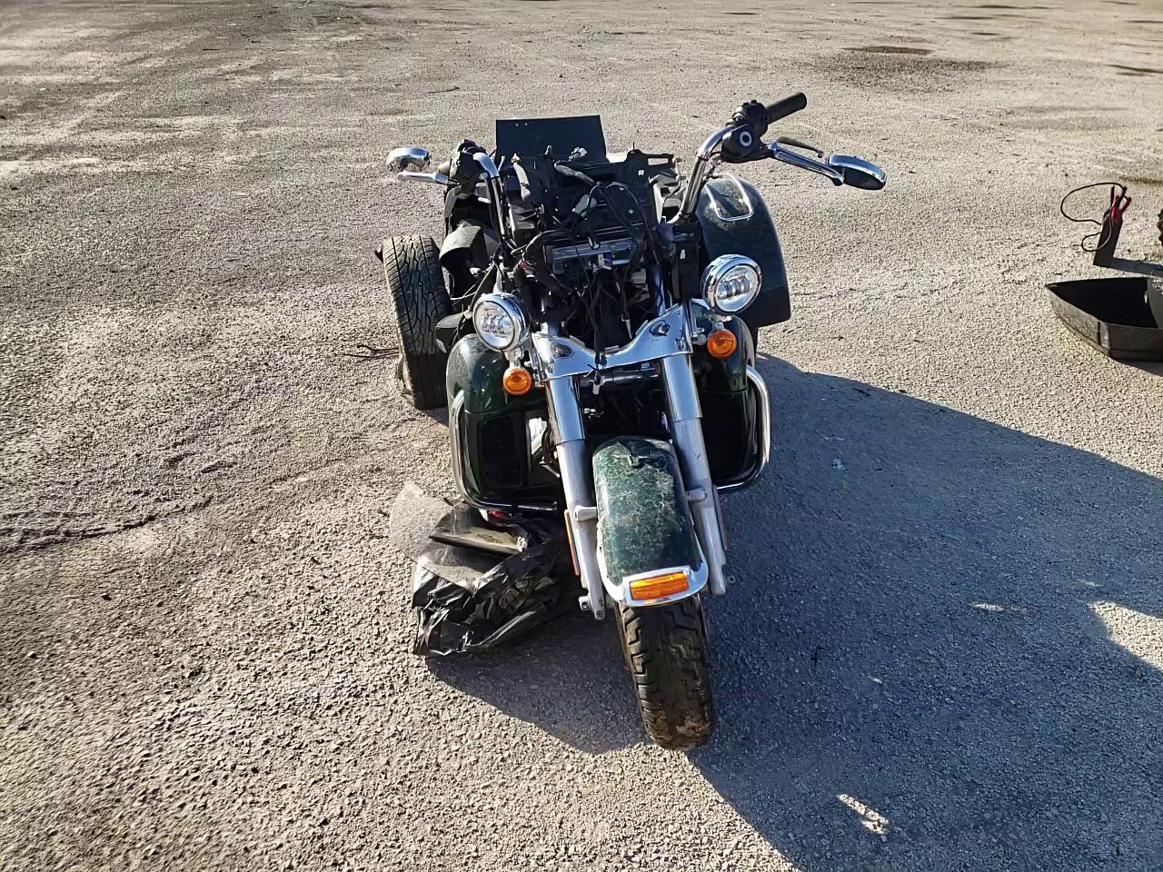 2016 HARLEY-DAVIDSON FLHTCUTG T 1HD1MAL11GB861221