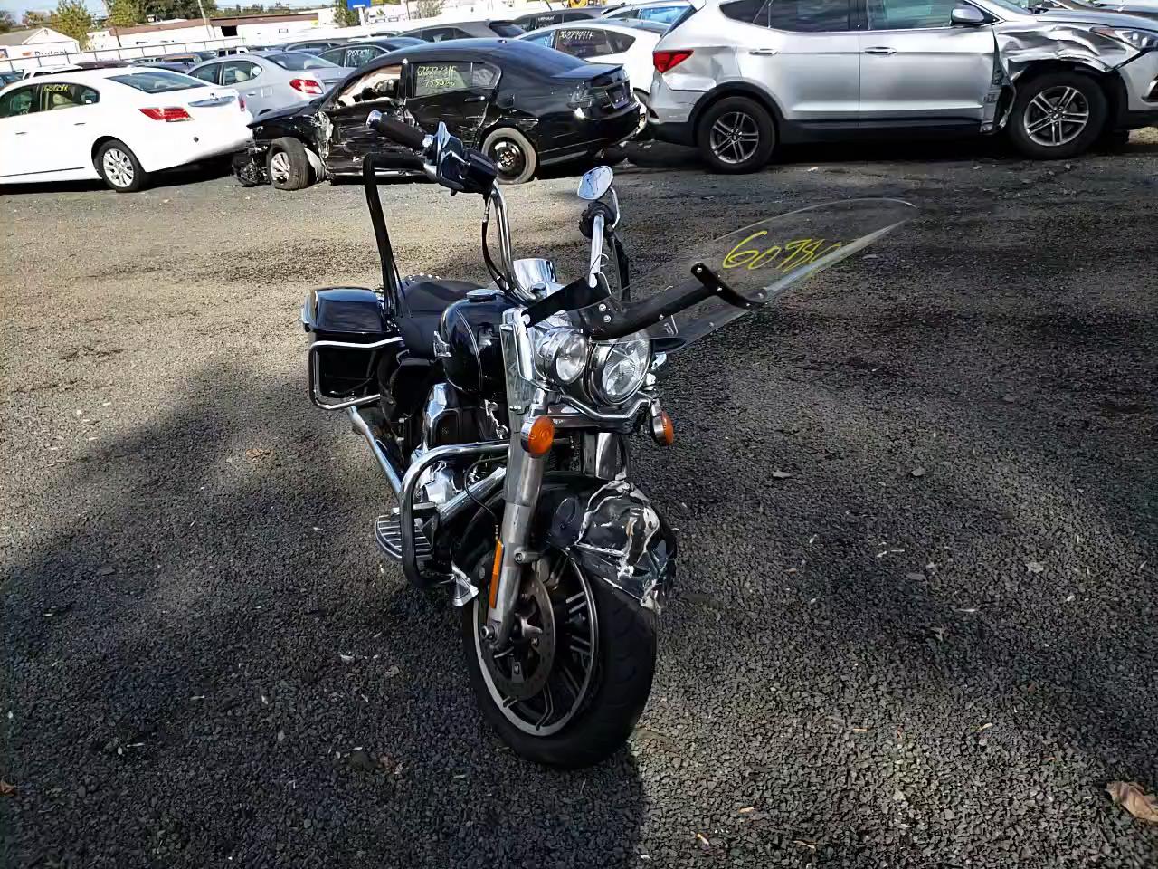 2015 HARLEY-DAVIDSON FLHR ROAD 1HD1FBM18FB662891
