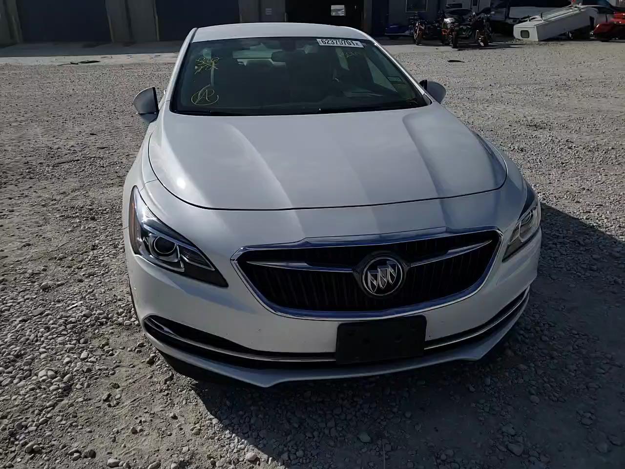 2017 BUICK LACROSSE E 1G4ZP5SS7HU130100