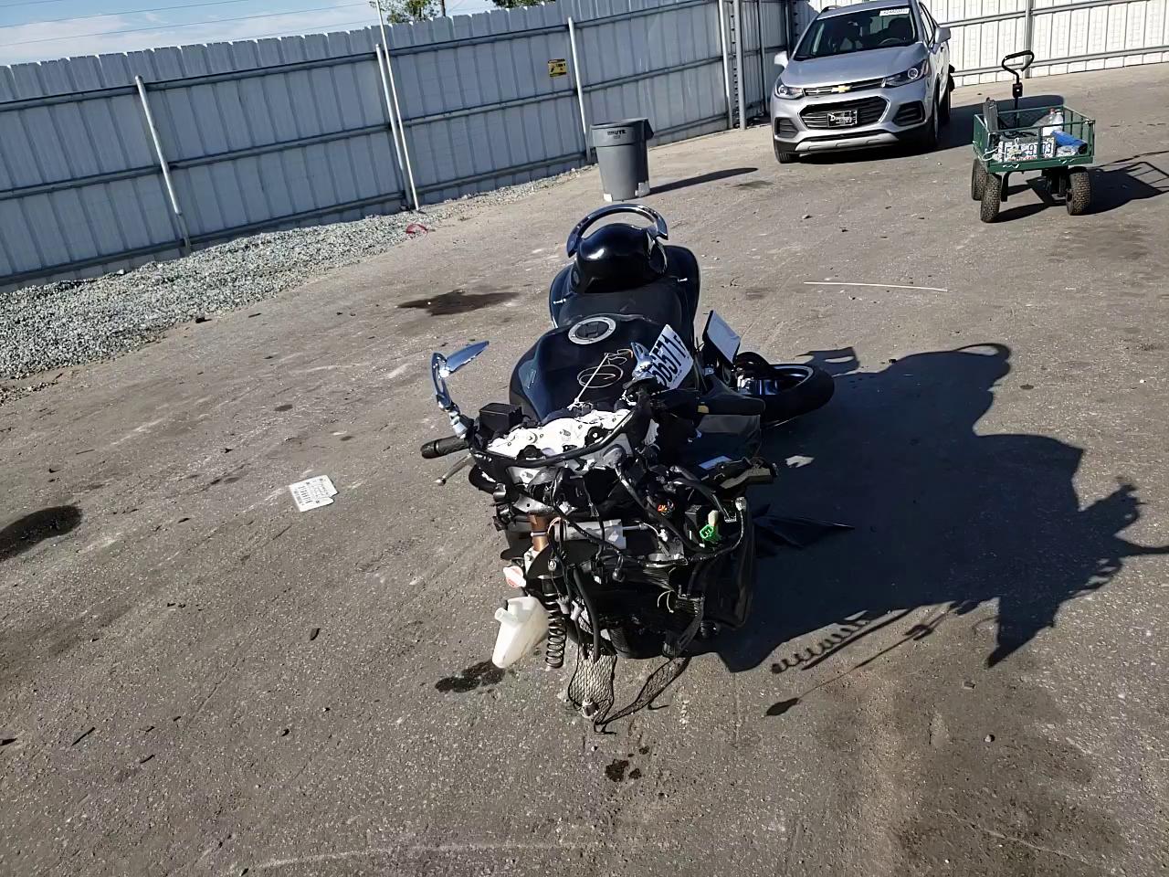 2011 SUZUKI GSX1300 R JS1GX72A7B2102518