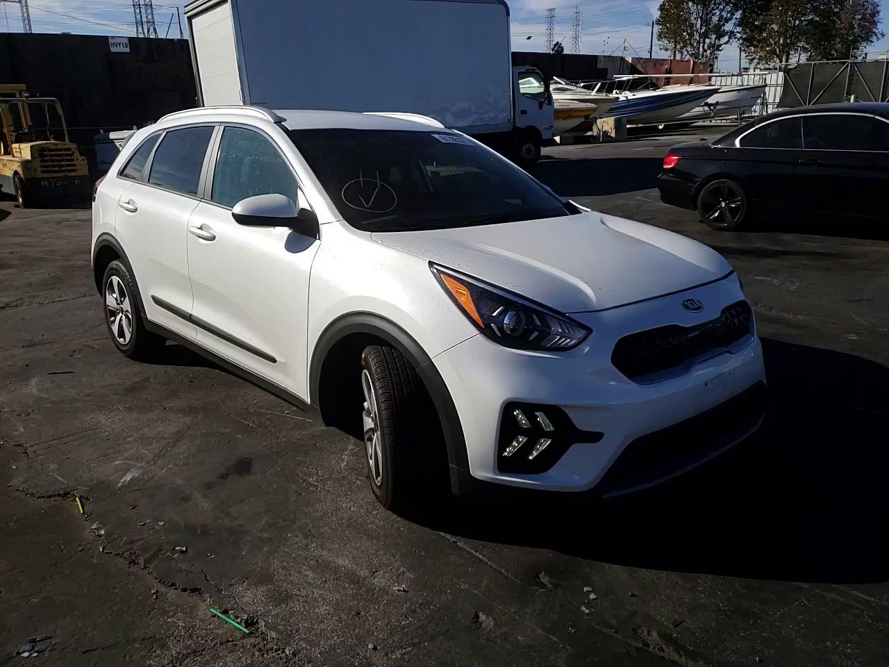 2020 KIA NIRO LX KNDCB3LC1L5423854
