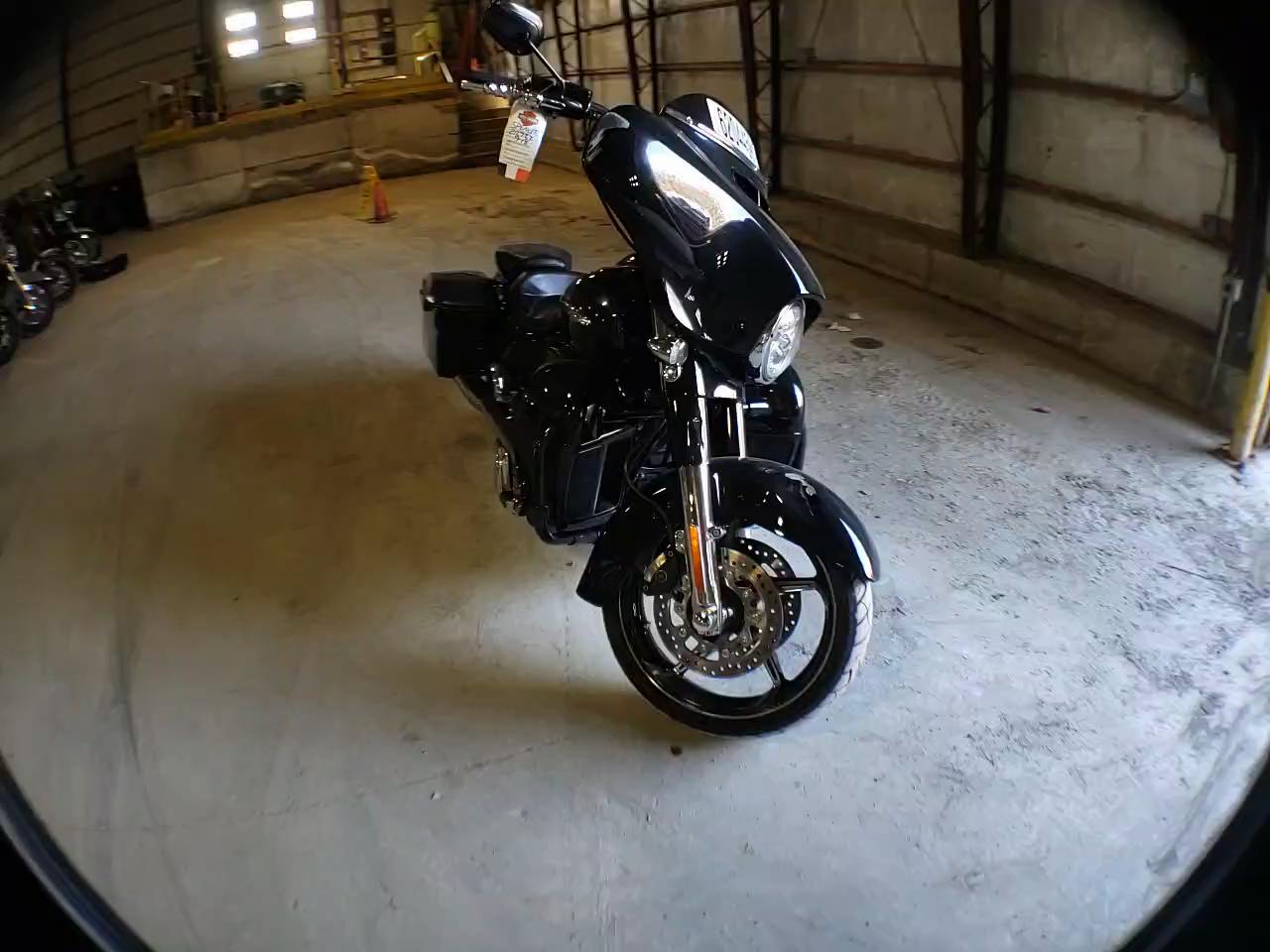 2016 HARLEY-DAVIDSON FLHXSE CVO 1HD1PXN19GB951613