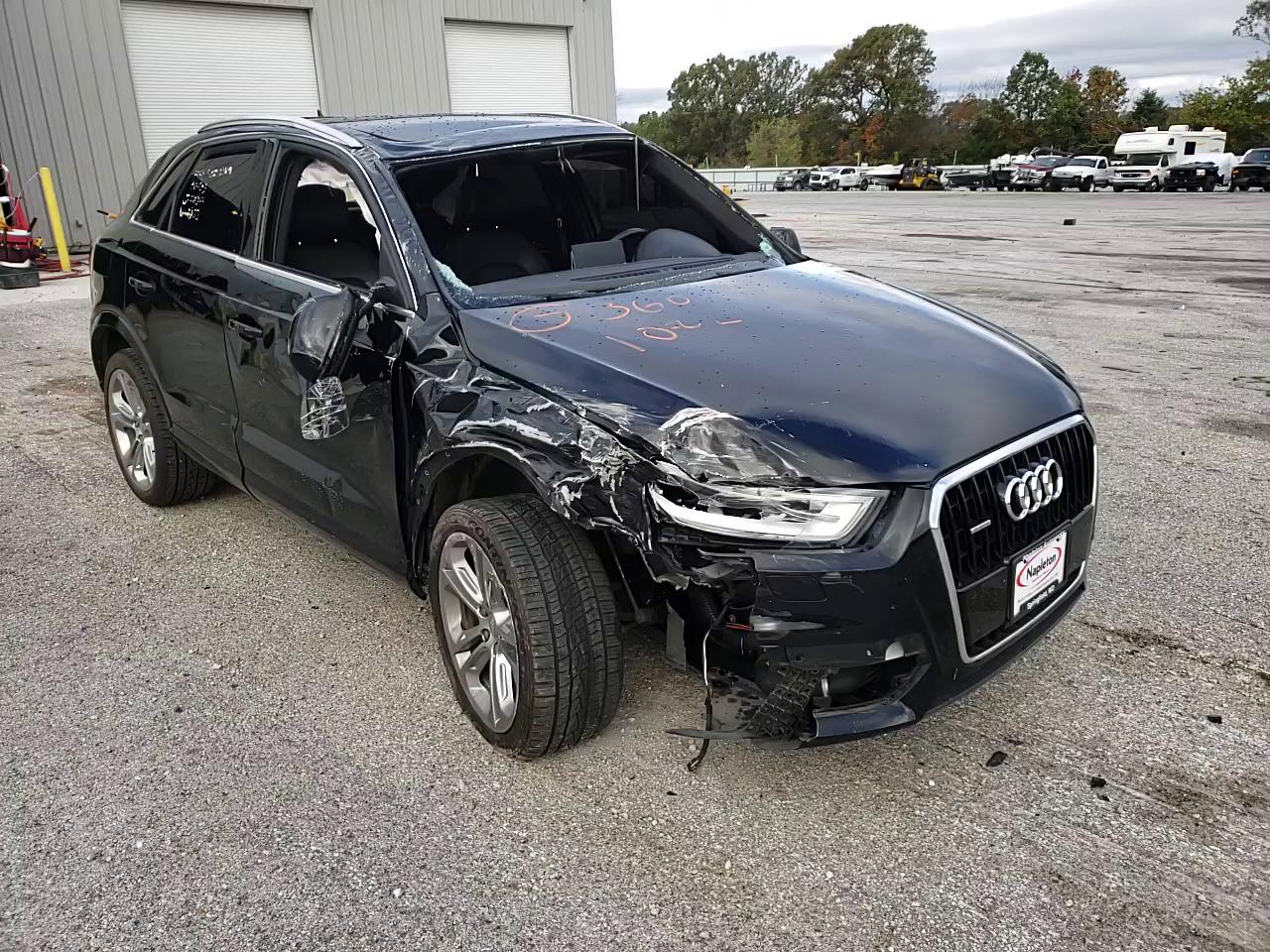 2015 AUDI Q3 PRESTIG WA1GFCFSXFR008323