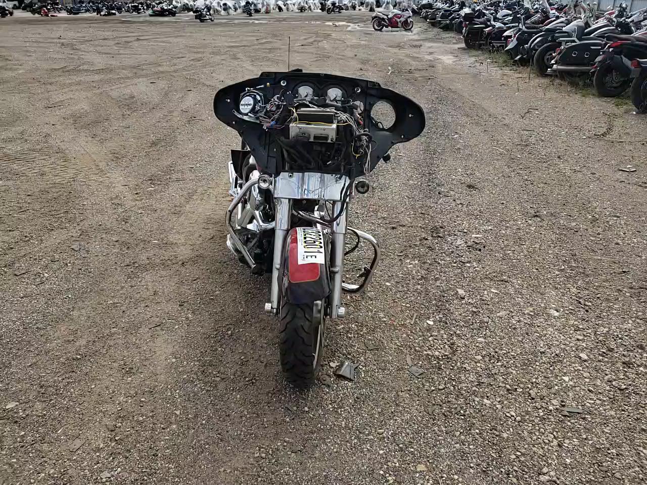 2010 HARLEY-DAVIDSON FLHX 1HD1KB417AB633774
