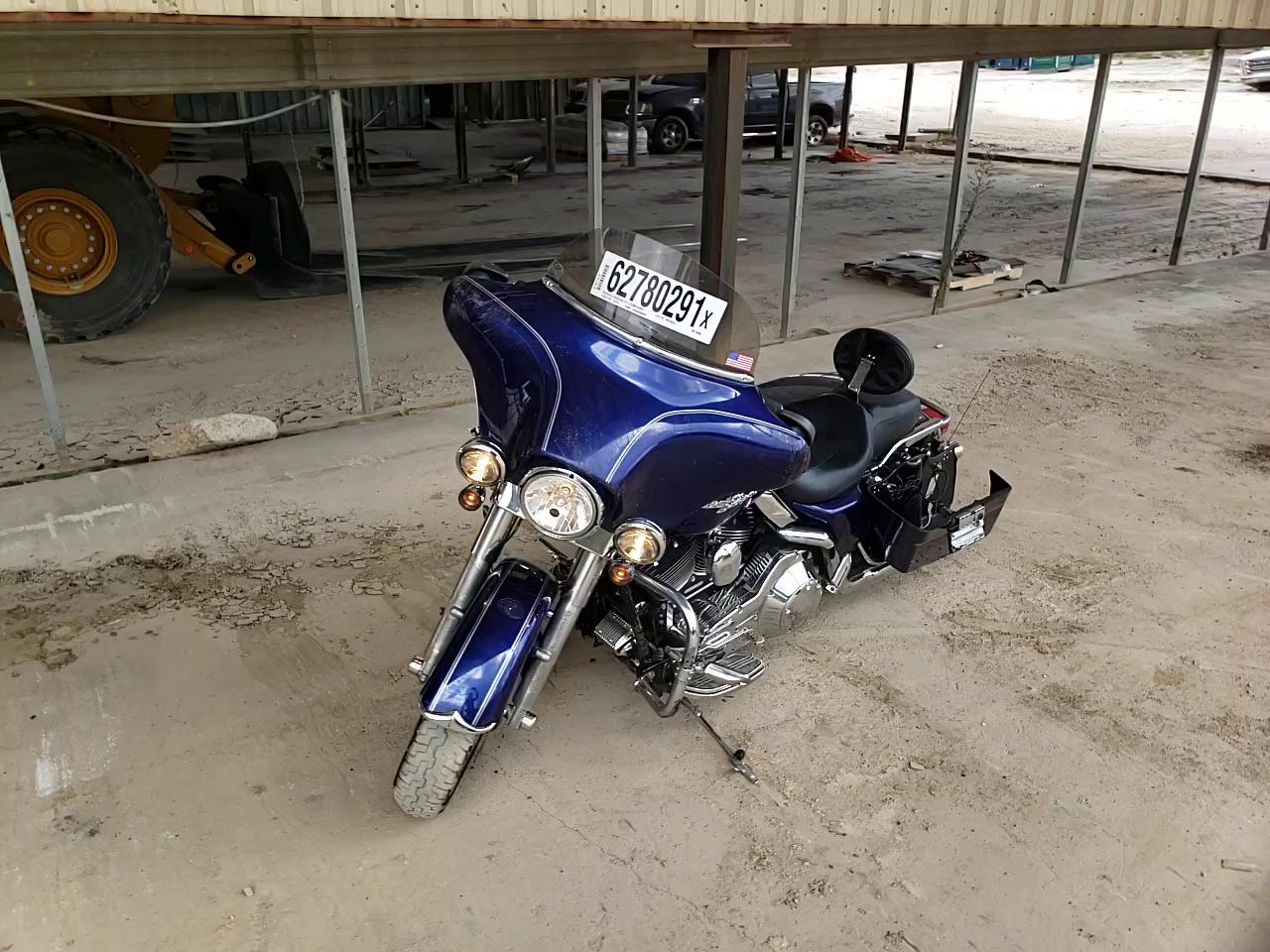 2006 HARLEY-DAVIDSON FLHXI 1HD1KBW126Y629858