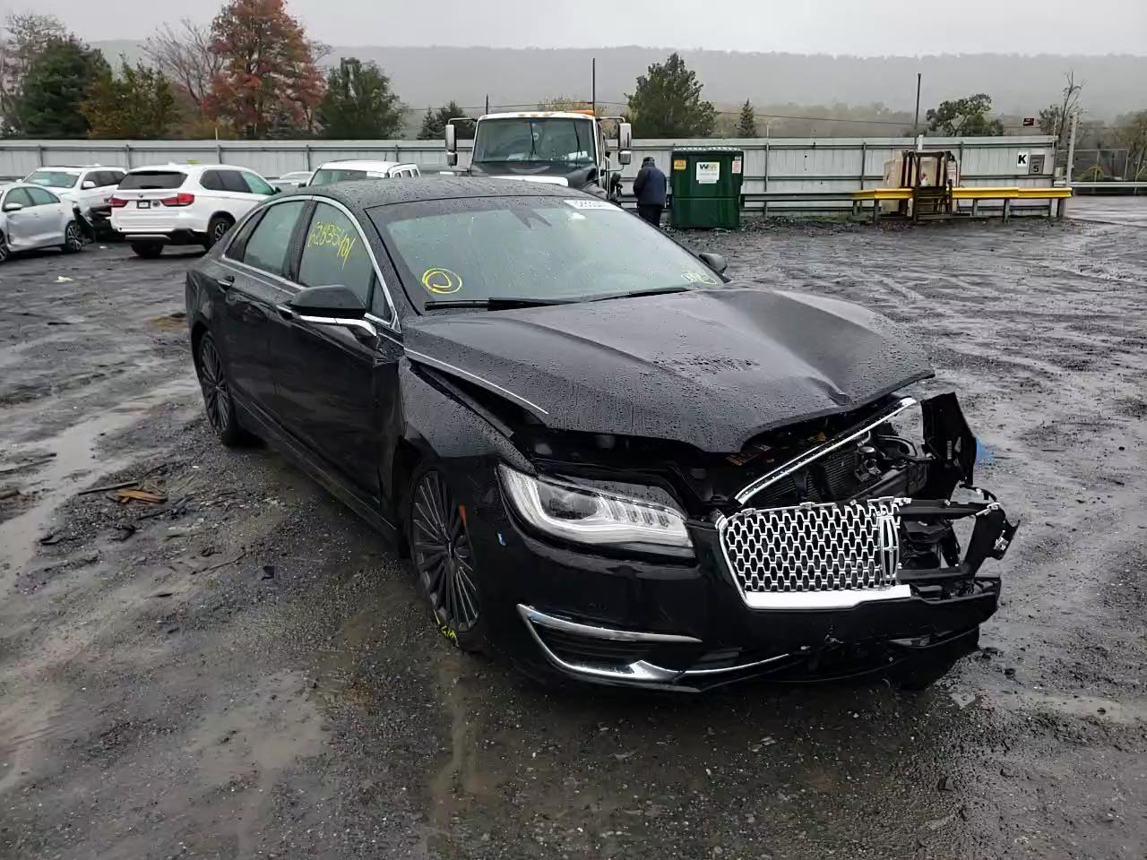 2017 LINCOLN MKZ RESERV 3LN6L5F98HR645068