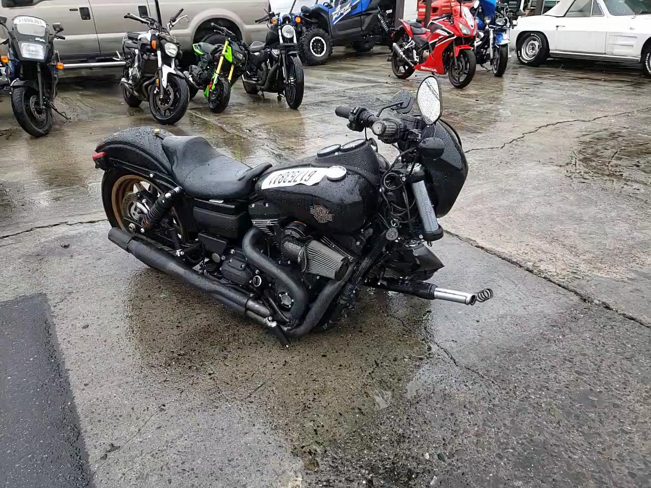 2016 HARLEY-DAVIDSON FXDLS 1HD1GS820GC321416
