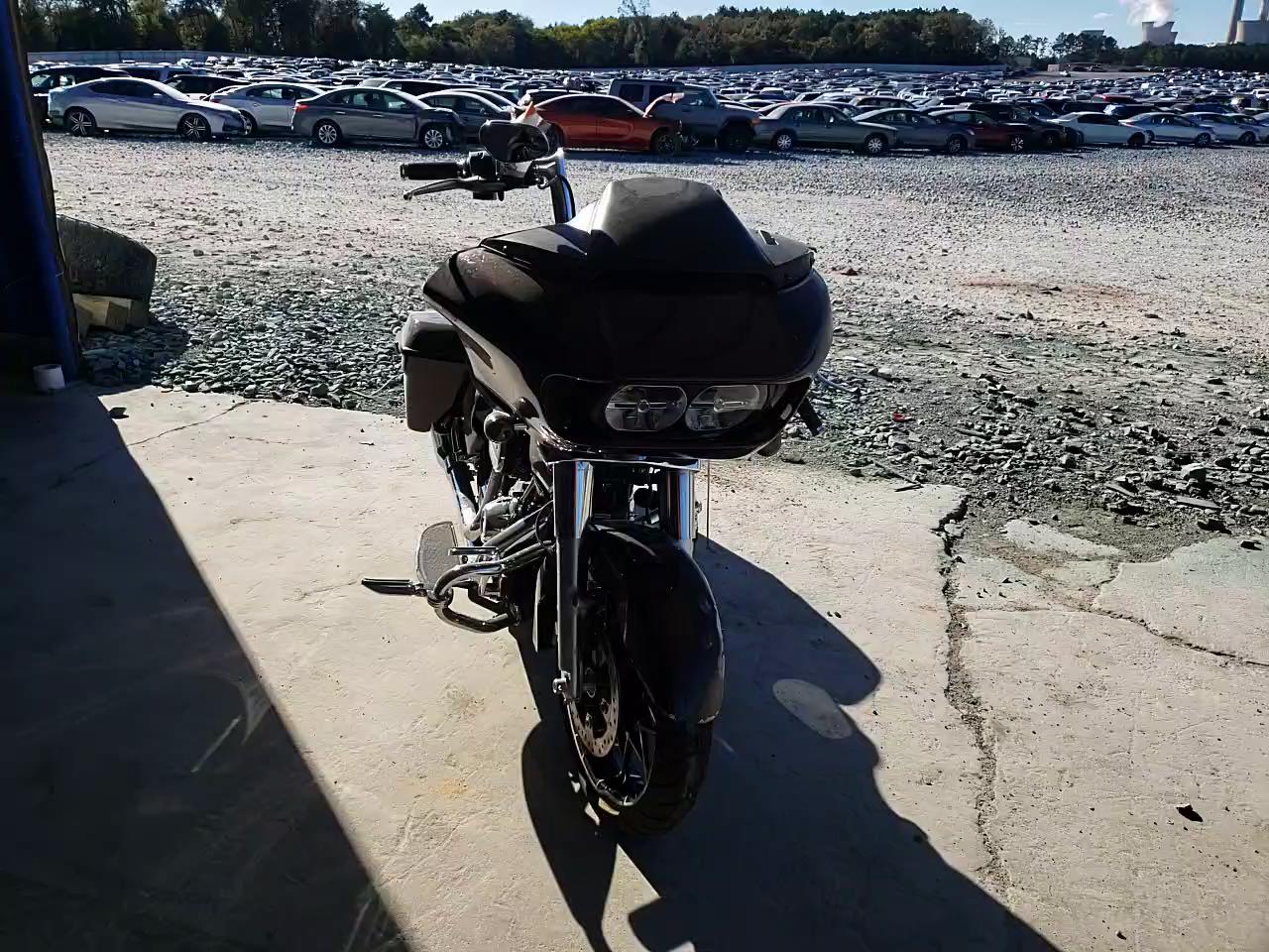 2021 HARLEY-DAVIDSON FLTRXS 1HD1KTP1XMB617560