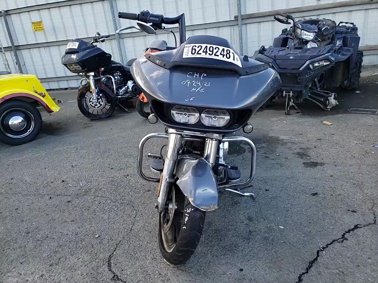 2021 HARLEY-DAVIDSON FLTRX 1HD1KHC24MB617162