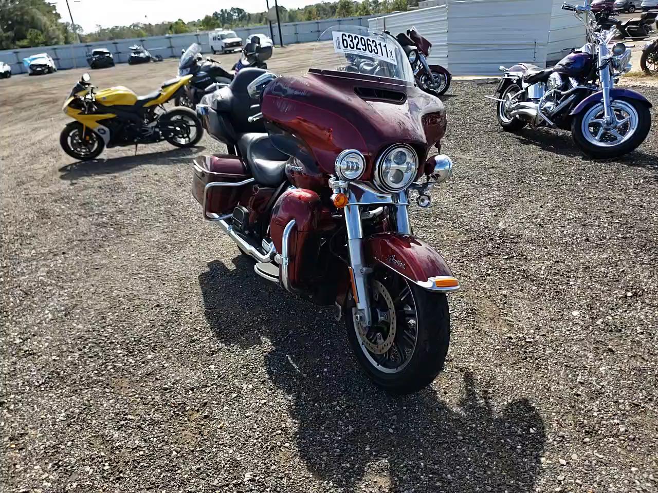 2017 HARLEY-DAVIDSON FLHTK ULTR 1HD1KED18HB661224