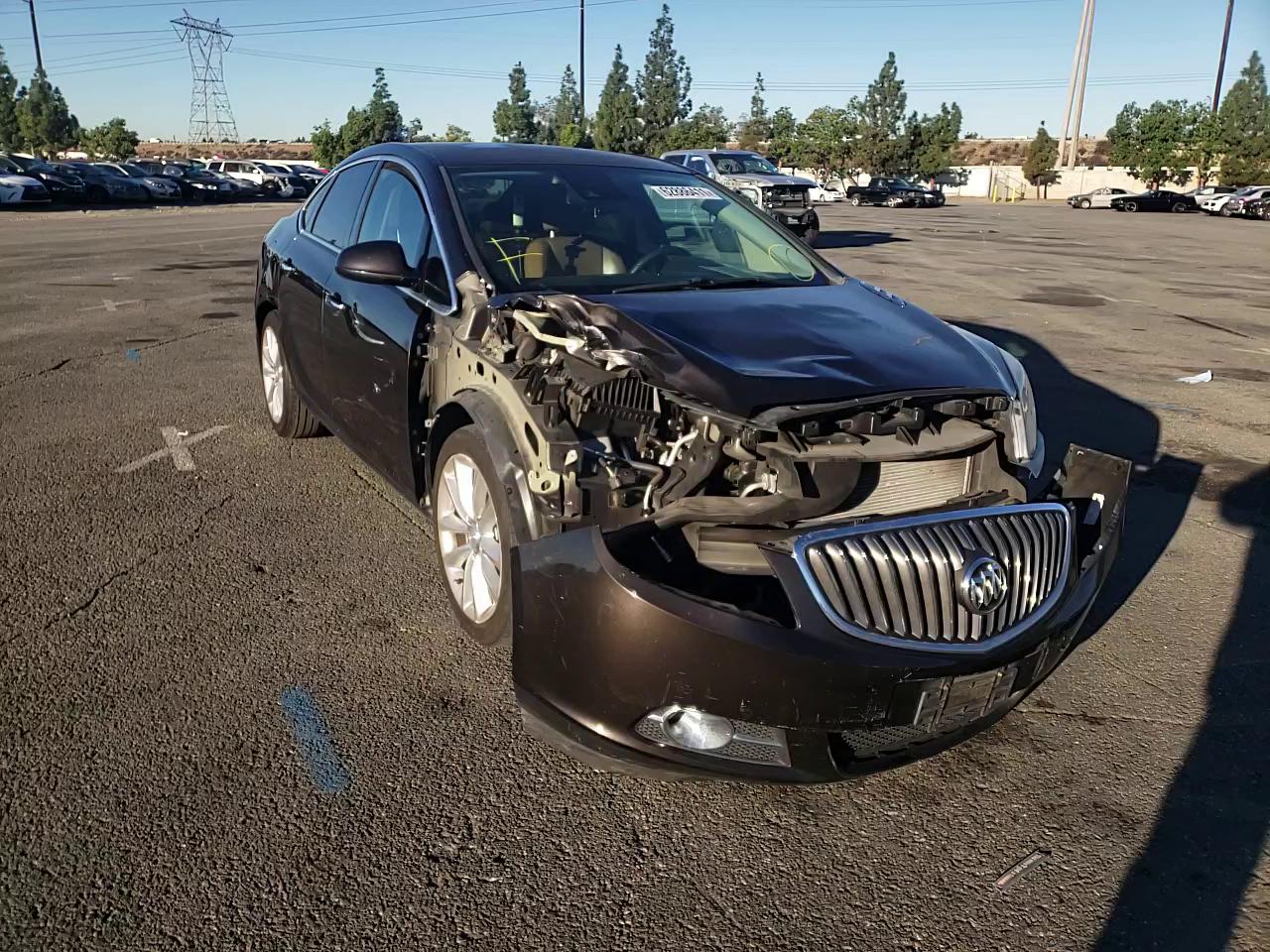 2014 BUICK VERANO PRE 1G4PT5SV2E4218853