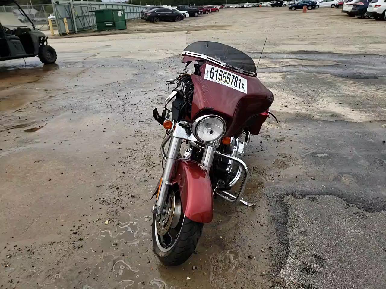 2010 HARLEY-DAVIDSON FLHX 1HD1KB419AB640600