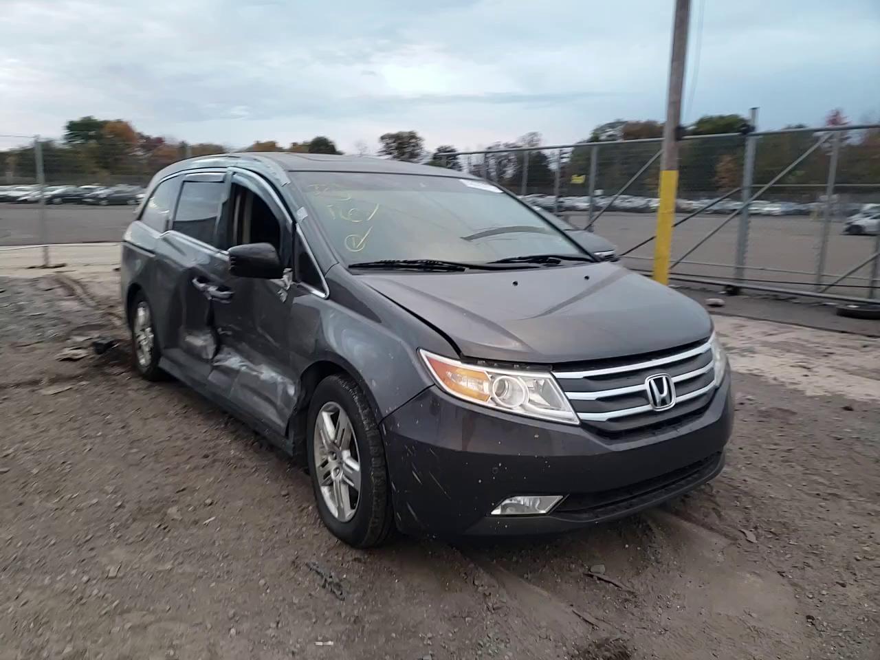 2011 HONDA ODYSSEY 5FNRL5H99BB045814