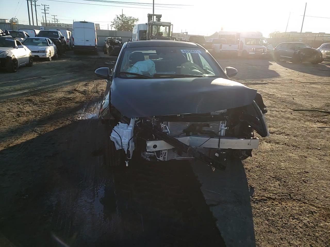 2022 HYUNDAI IONIQ SE KMHC65LD6NU272992