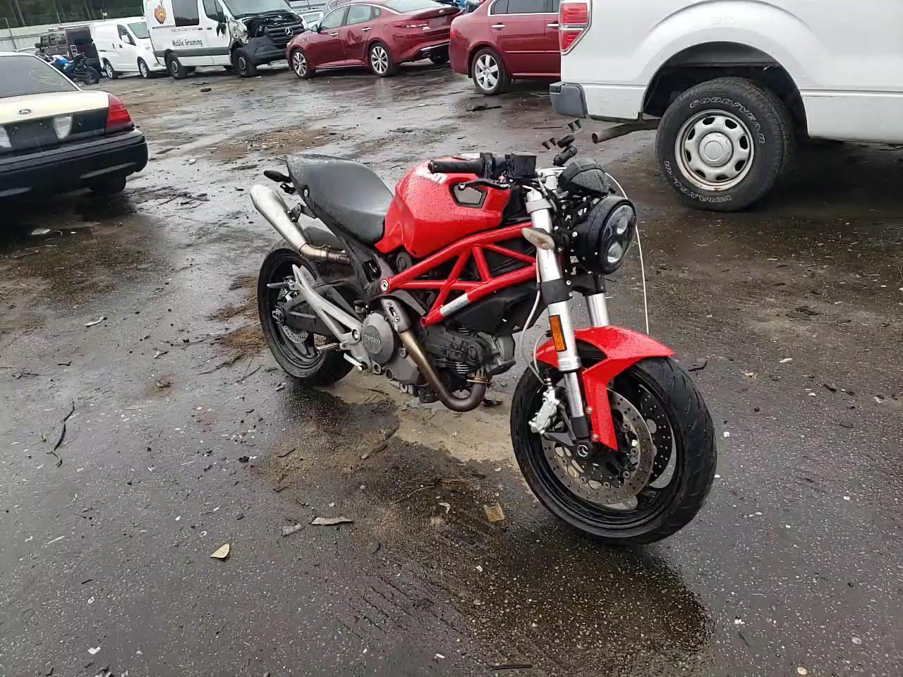 2010 DUCATI MONSTER 69 ZDM1RADN6AB027848