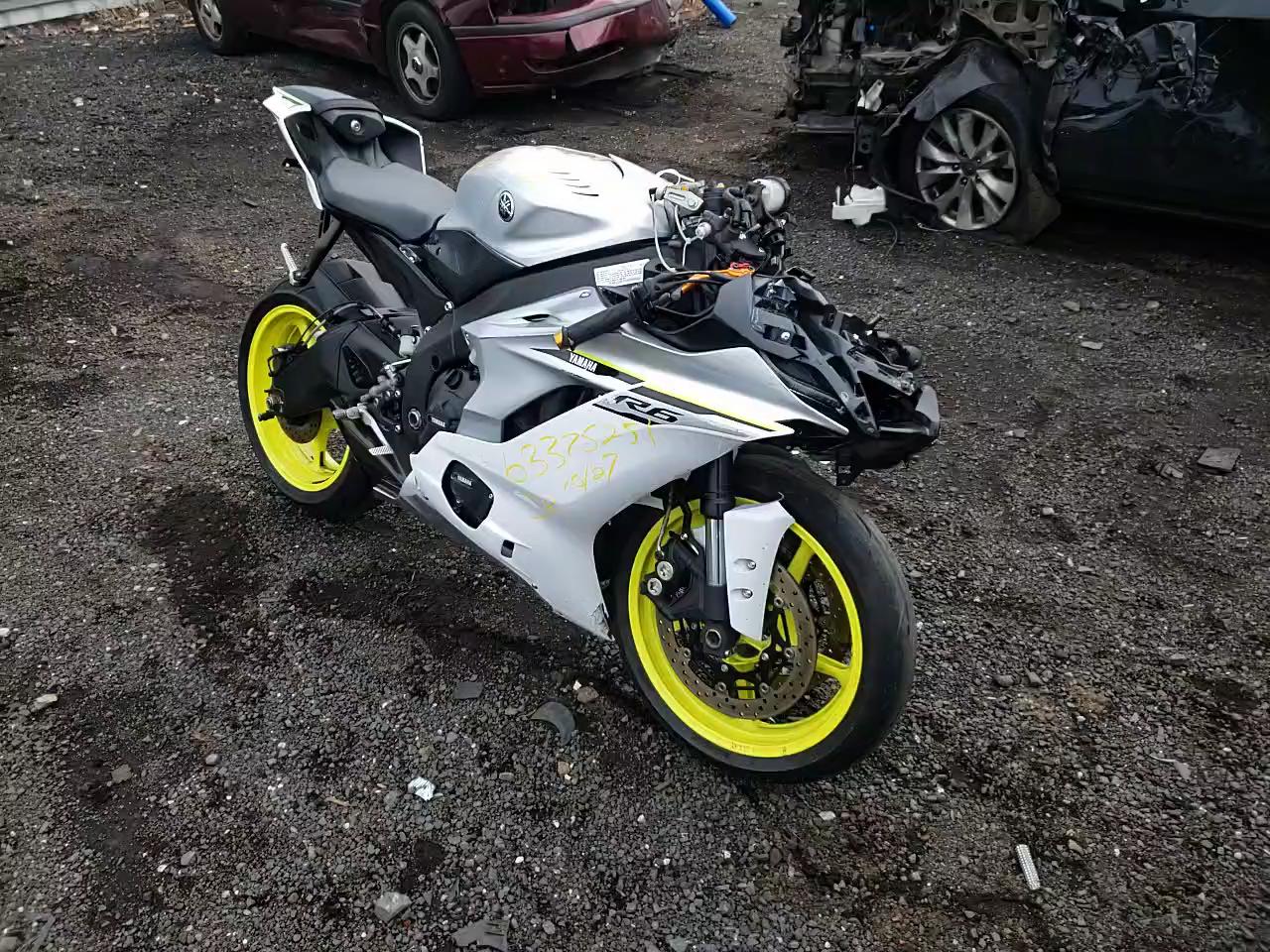 2017 YAMAHA YZFR6 JYARJ28E2HA000955