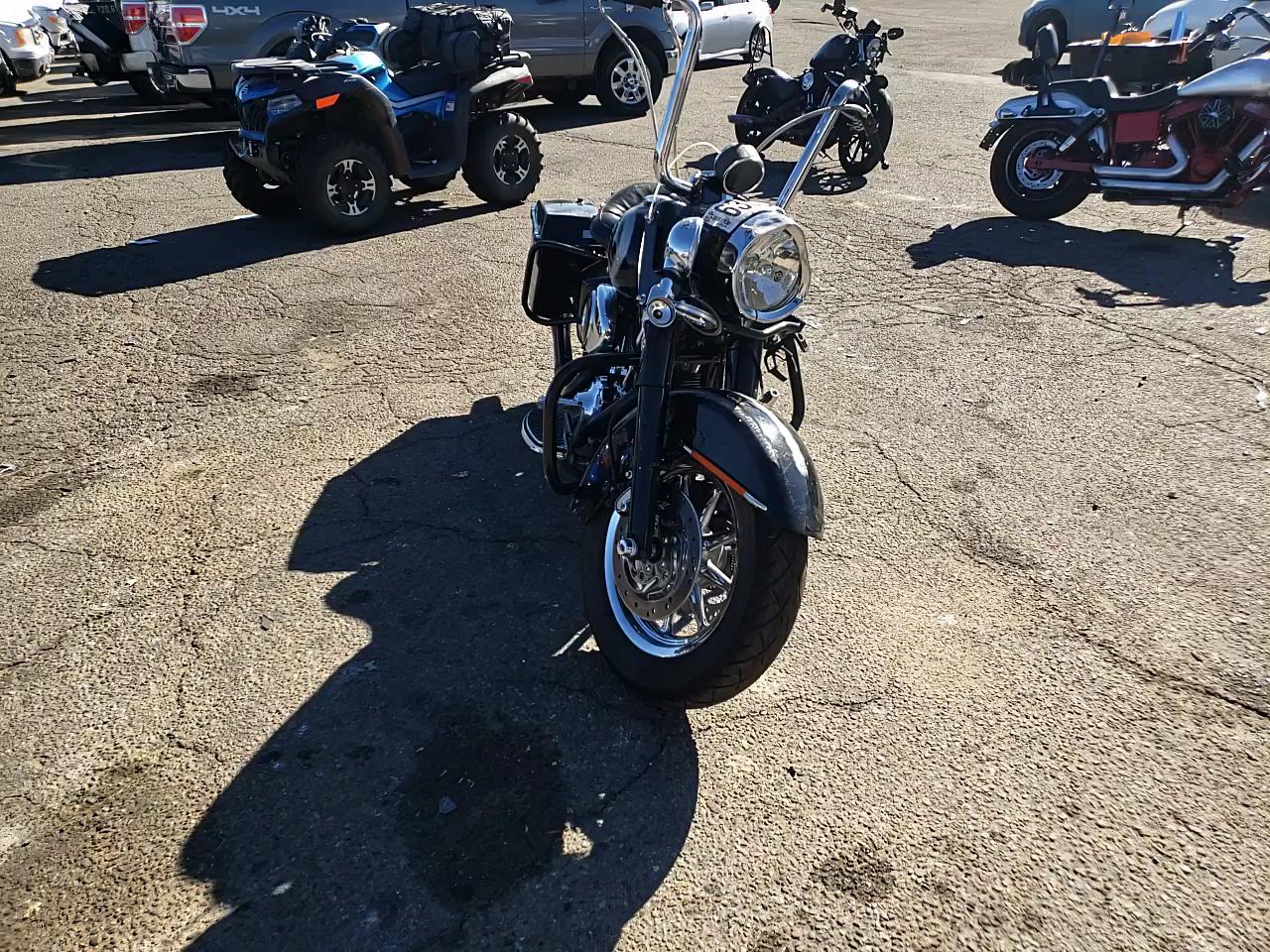2005 HARLEY-DAVIDSON FLHPI 1HD1FHW155Y613174